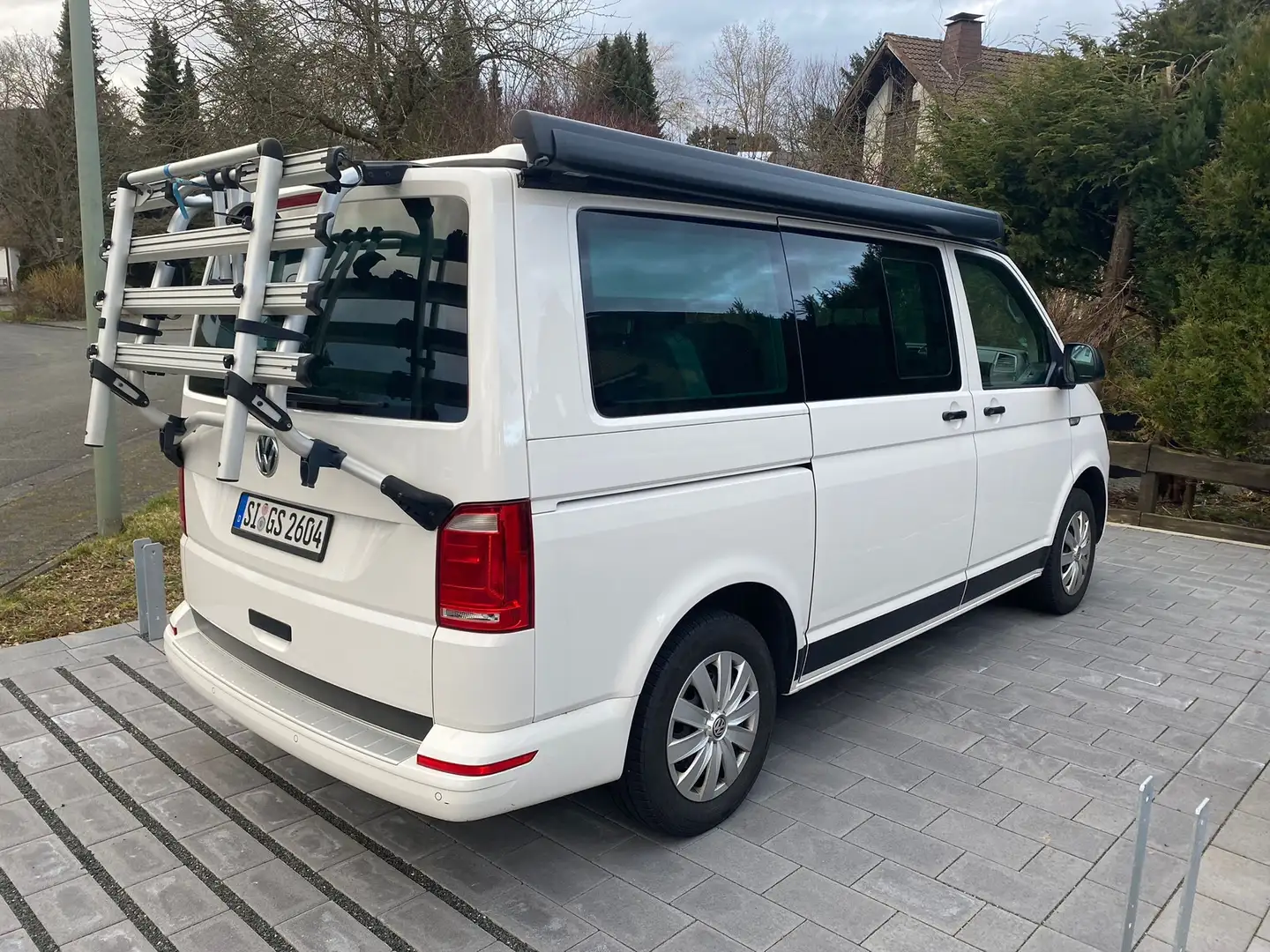 Volkswagen T6 California Coast 2.0 TDI DSG 2.Hand Weiß - 2