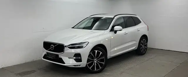 Volvo XC60 B4 VOLL-LED+20Z+AHK+GOOGLE+KAMERA+KEYLESS
