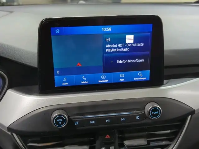Ford Focus view 17