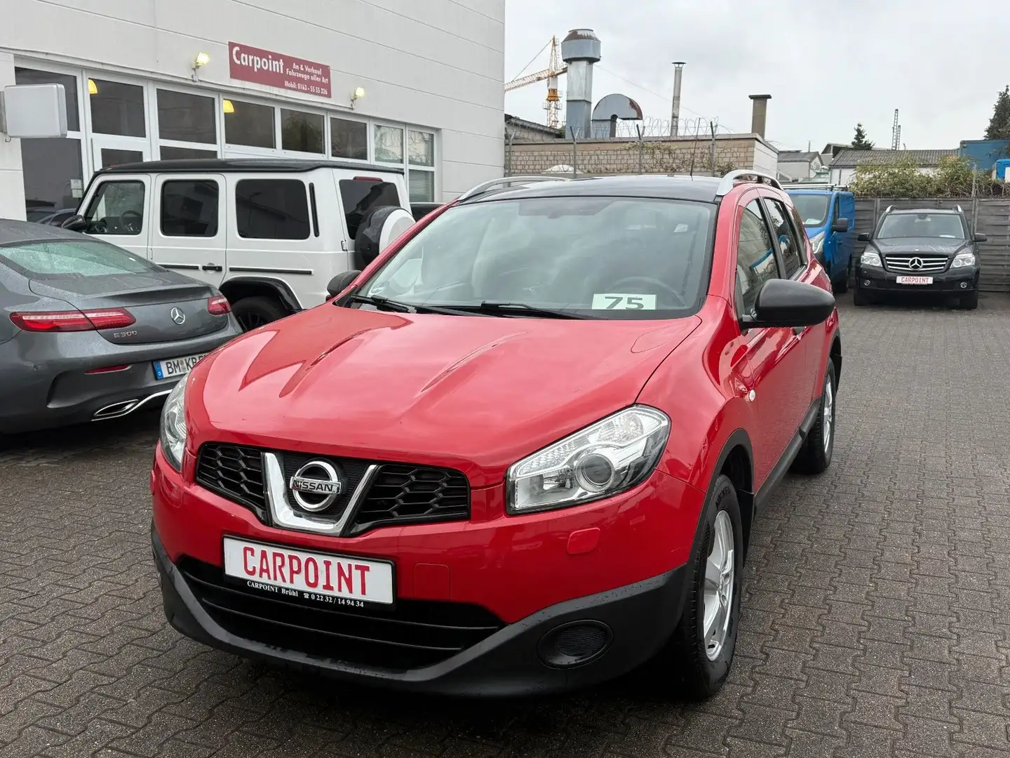 Nissan Qashqai+2 Qashqai +2 Visia KLIMA/7 SITZER/SHZ/8 FACH Rood - 1