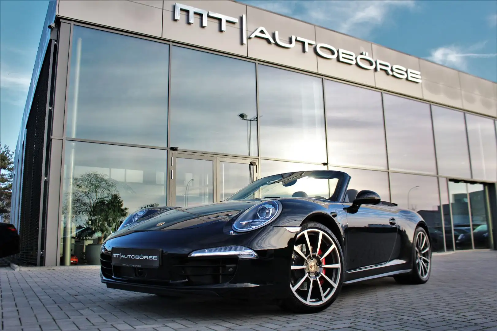 Porsche 991 CARRERA 4S CABRIO SPORTSITZE+20"CLASSIC+PDLS Schwarz - 1