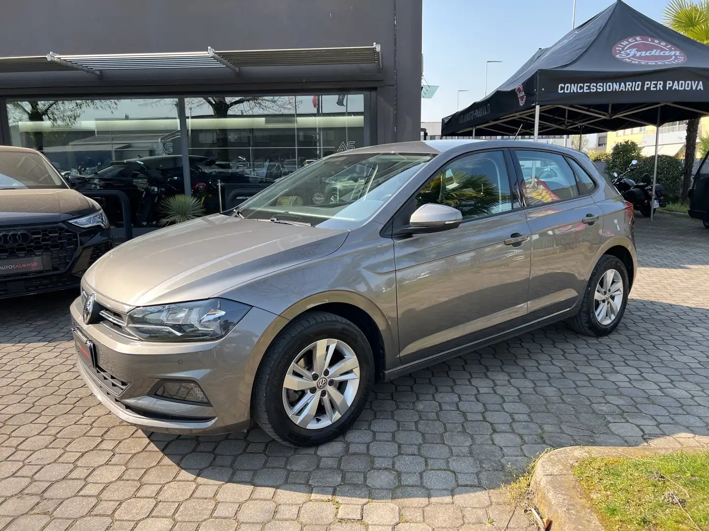 Volkswagen Polo 1.6 TDI SCR 5p. Comfortline BlueMotion Technology Grijs - 1