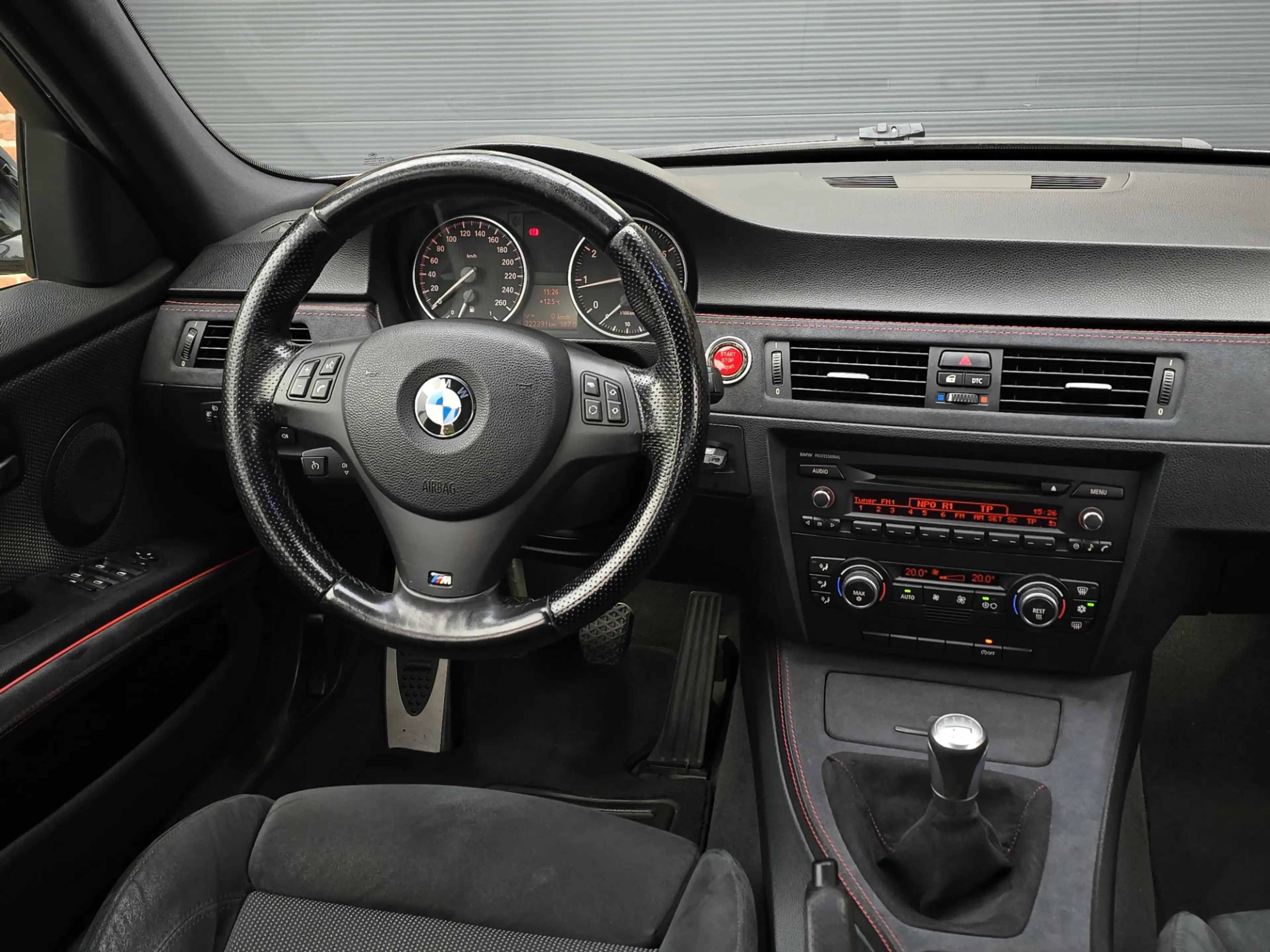BMW 318 3-serie 318i Facelift |M-Pakket |Nette Staat — photo 2