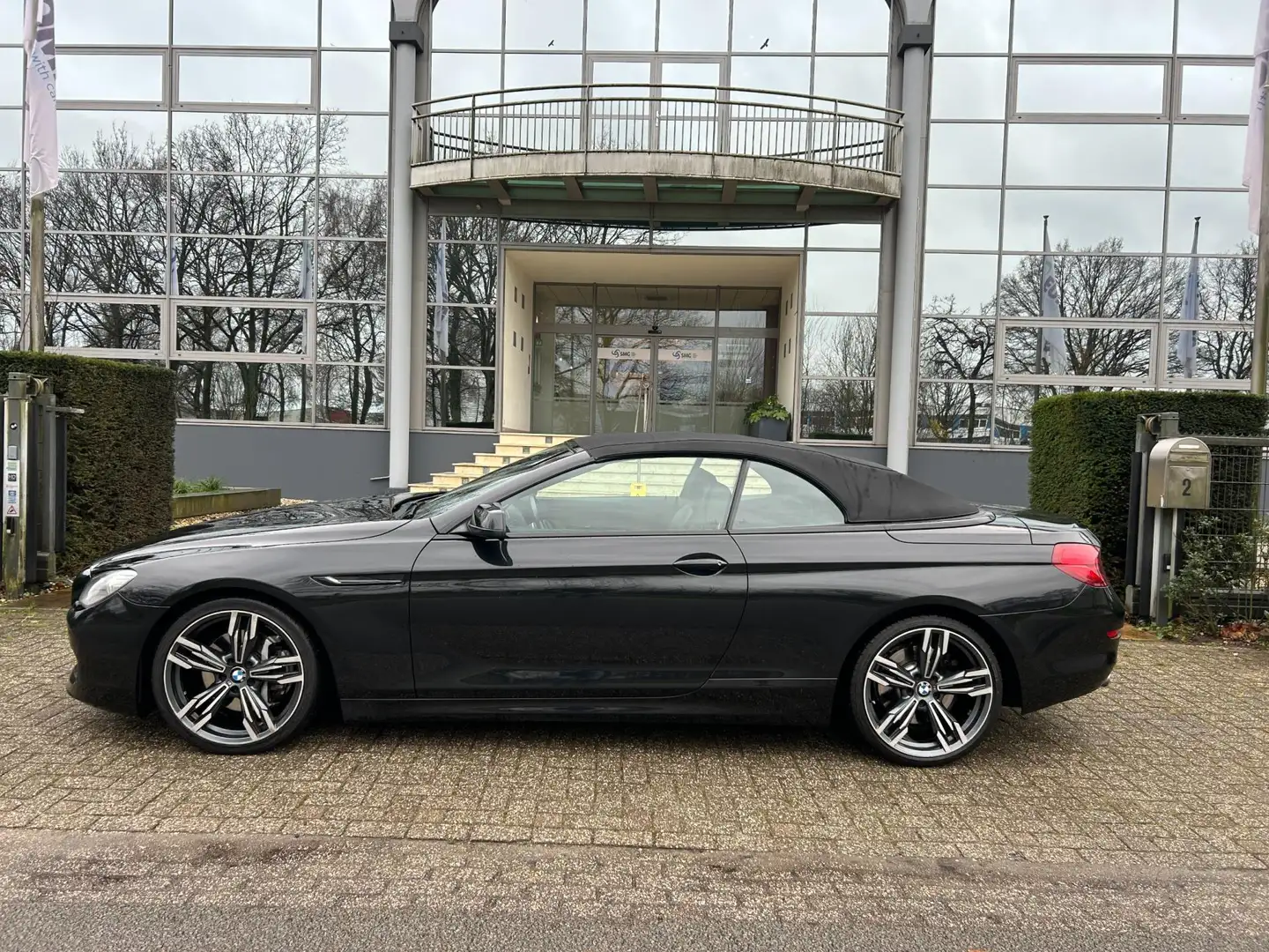 BMW 640 6-serie Cabrio 640i High Executive aut Noir - 2