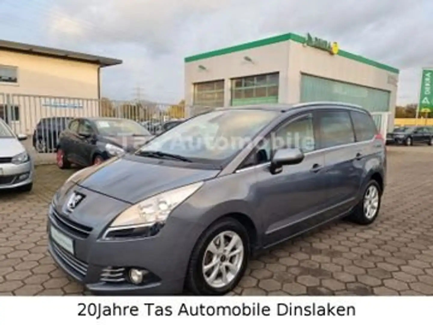Peugeot 5008 HDI FAP 150 Allure"S-Heft"Navi"AHK"Allwetter... Grau - 1