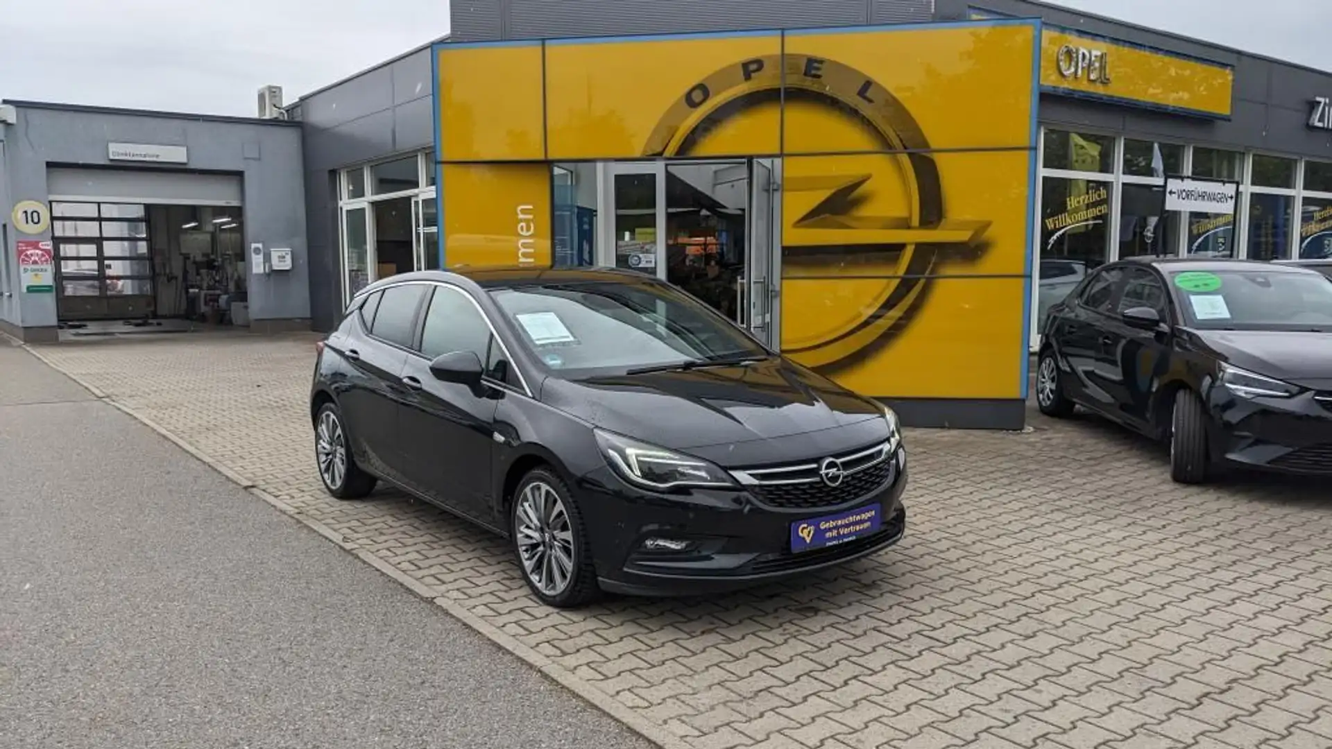 Opel Astra ASTRA 5-TÜRER DYNAMIC 1.4 Sitz Lenkradheiz 18 Zo Schwarz - 1