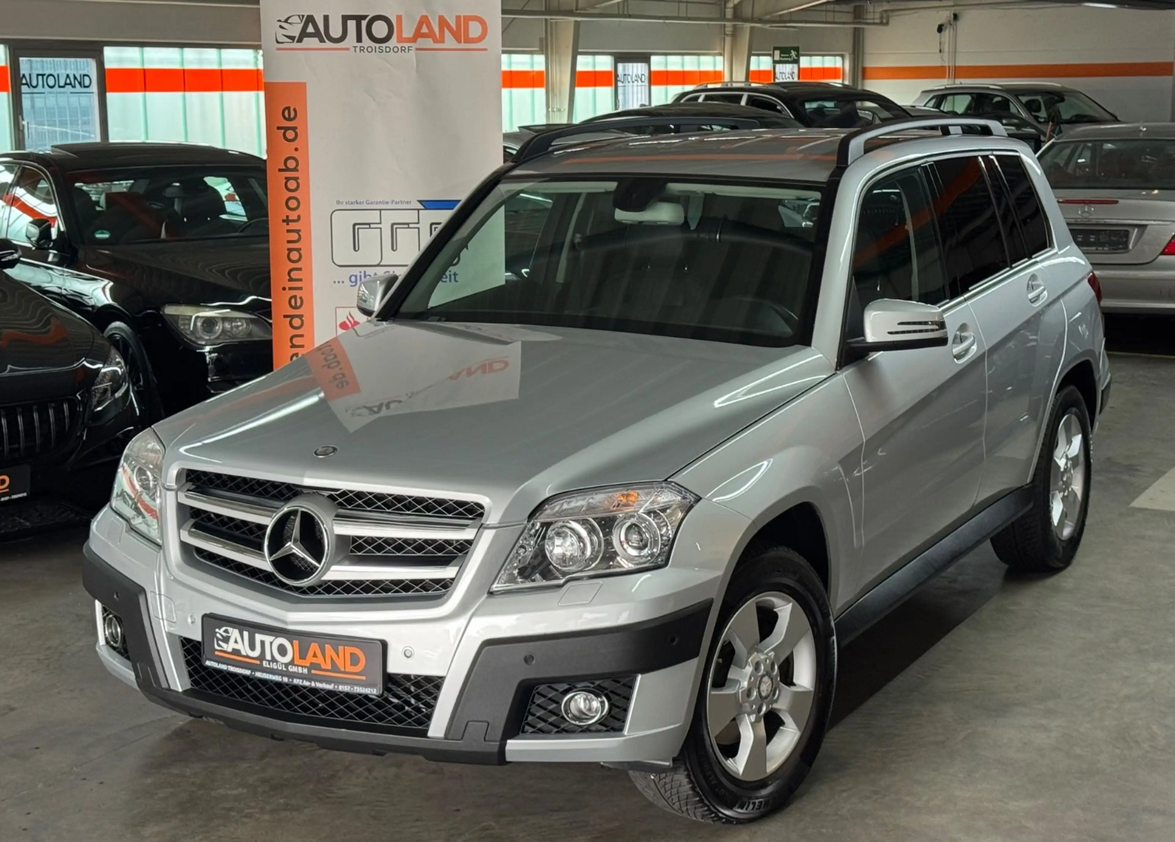 Mercedes-Benz GLK 350 4Matic*AUTOM.*XENON*LEDER*NAVI*PDC*AHK* — photo 4