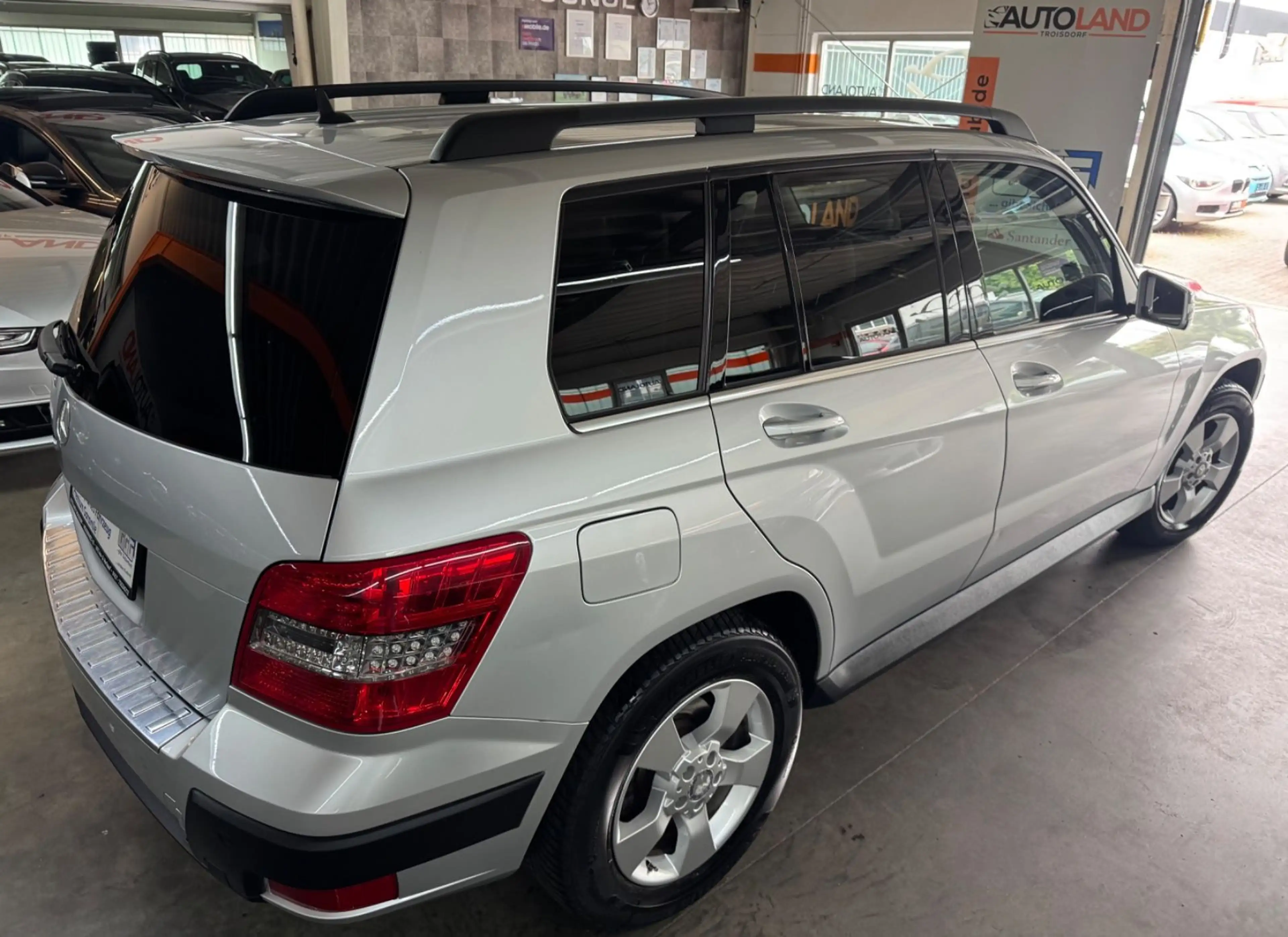Mercedes-Benz GLK 350 4Matic*AUTOM.*XENON*LEDER*NAVI*PDC*AHK* — photo 7