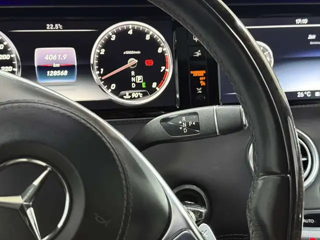 Mercedes-Benz S 500 4MATIC Coupe Aut. *DESIGNO* *SWAROVSKI* *MASSAG... Ansicht 45
