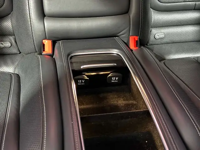 Mercedes-Benz S 500 4MATIC Coupe Aut. *DESIGNO* *SWAROVSKI* *MASSAG... Ansicht 36