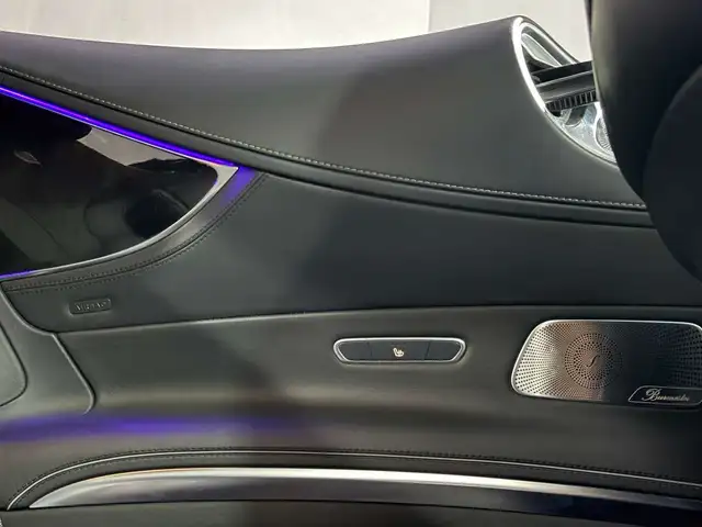 Mercedes-Benz S 500 4MATIC Coupe Aut. *DESIGNO* *SWAROVSKI* *MASSAG... Ansicht 37