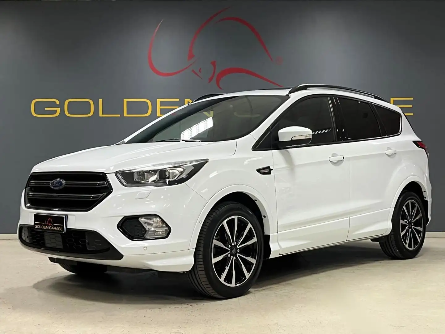 Ford Kuga Kuga 2.0 TDCI 120 CV S&S 2WD ST-Line Blanc - 1