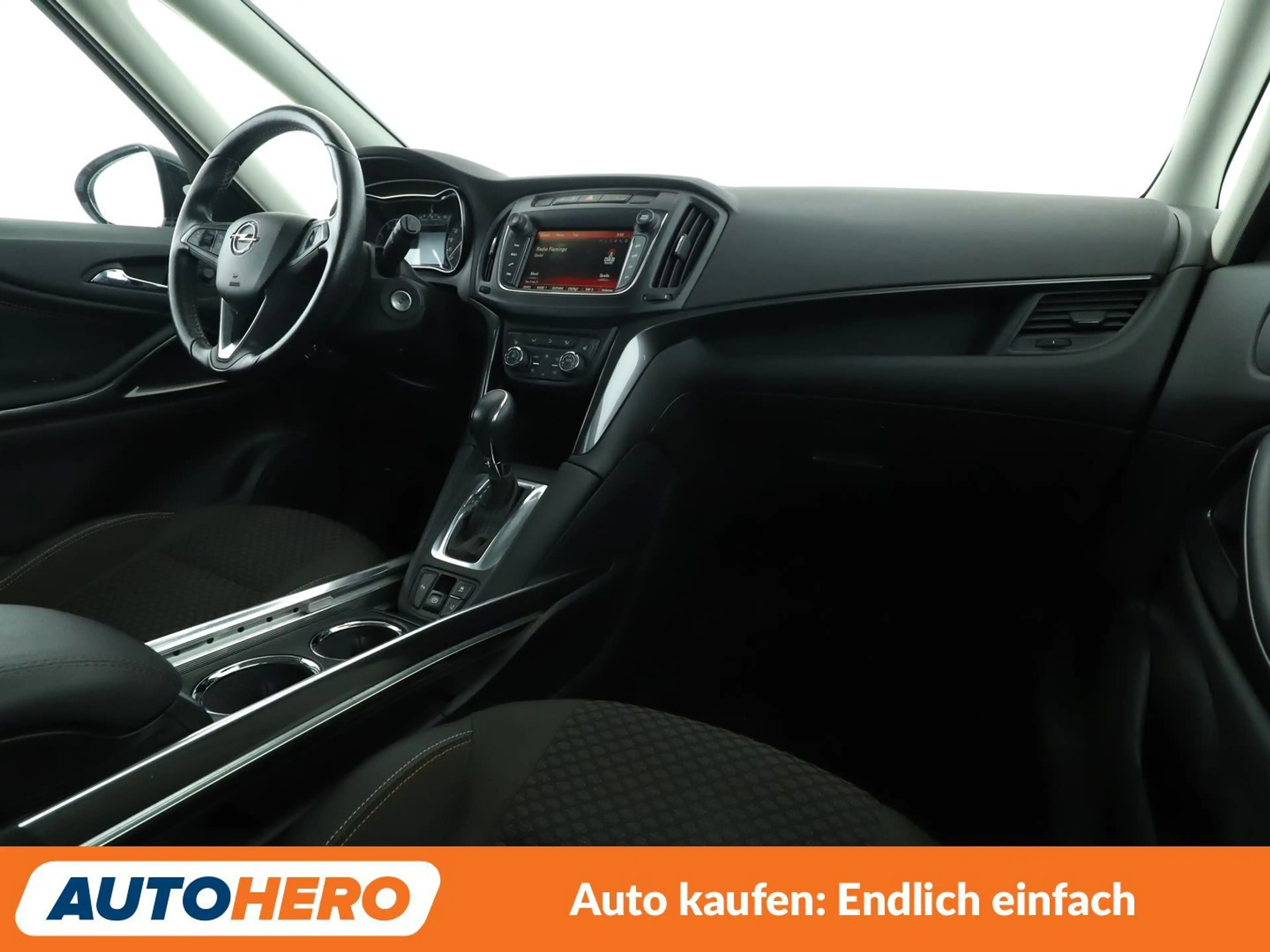 Opel Zafira Tourer 1.6 SIDI Turbo Innovation Aut.*NAVI*BiLED*CAM* — photo 13