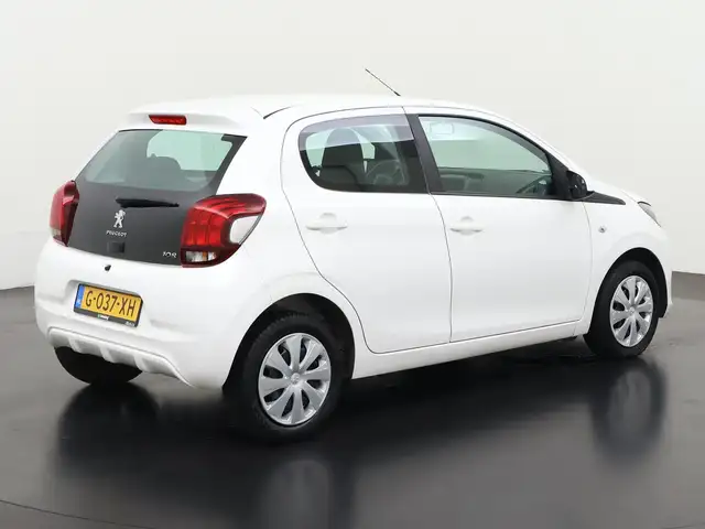 Peugeot 108 view 4