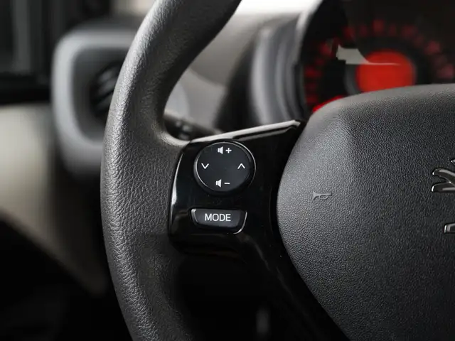 Peugeot 108 view 7