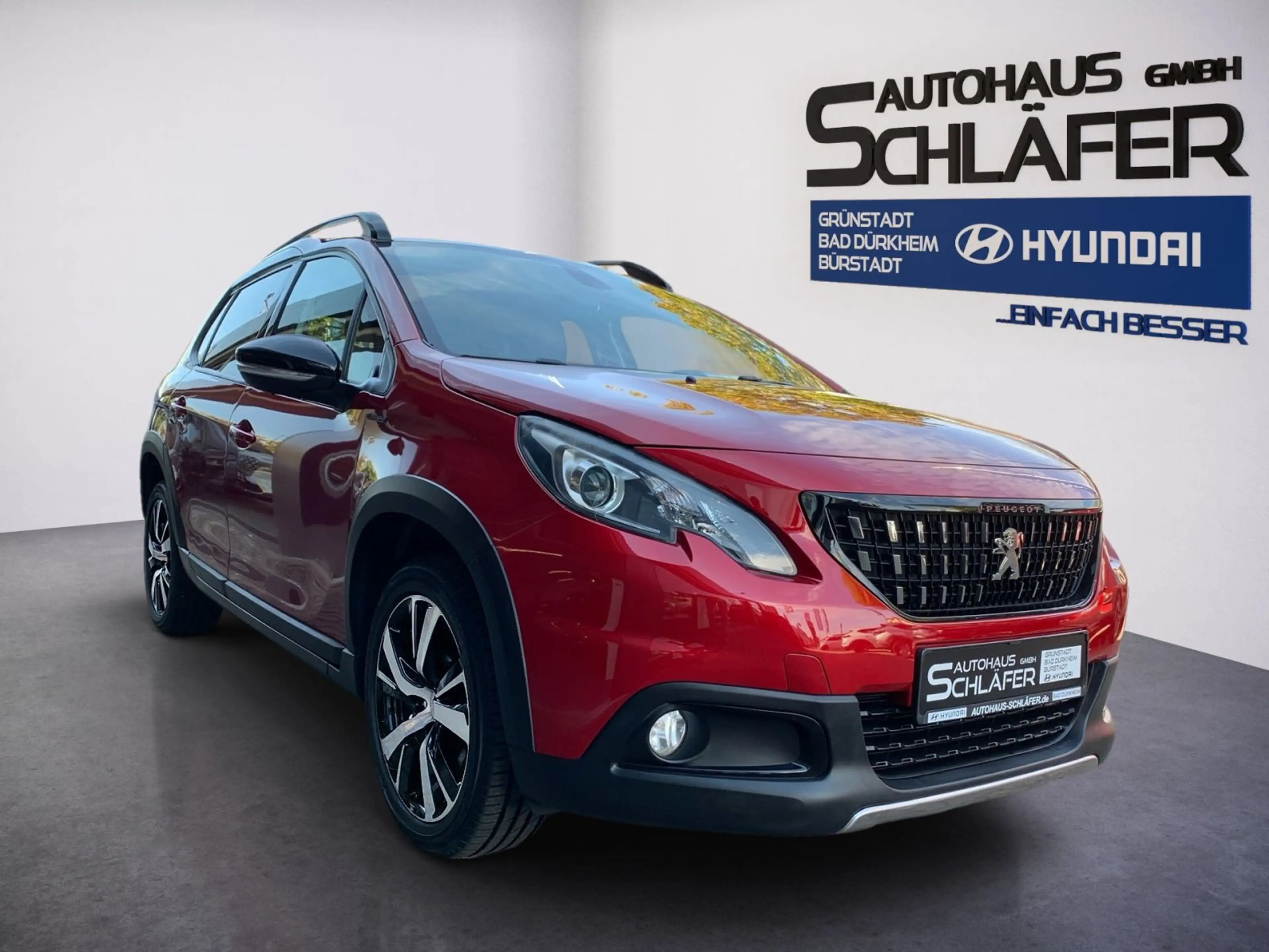 Peugeot 2008 1.2 PureTech Automatik 110 Allure Navi — photo 2