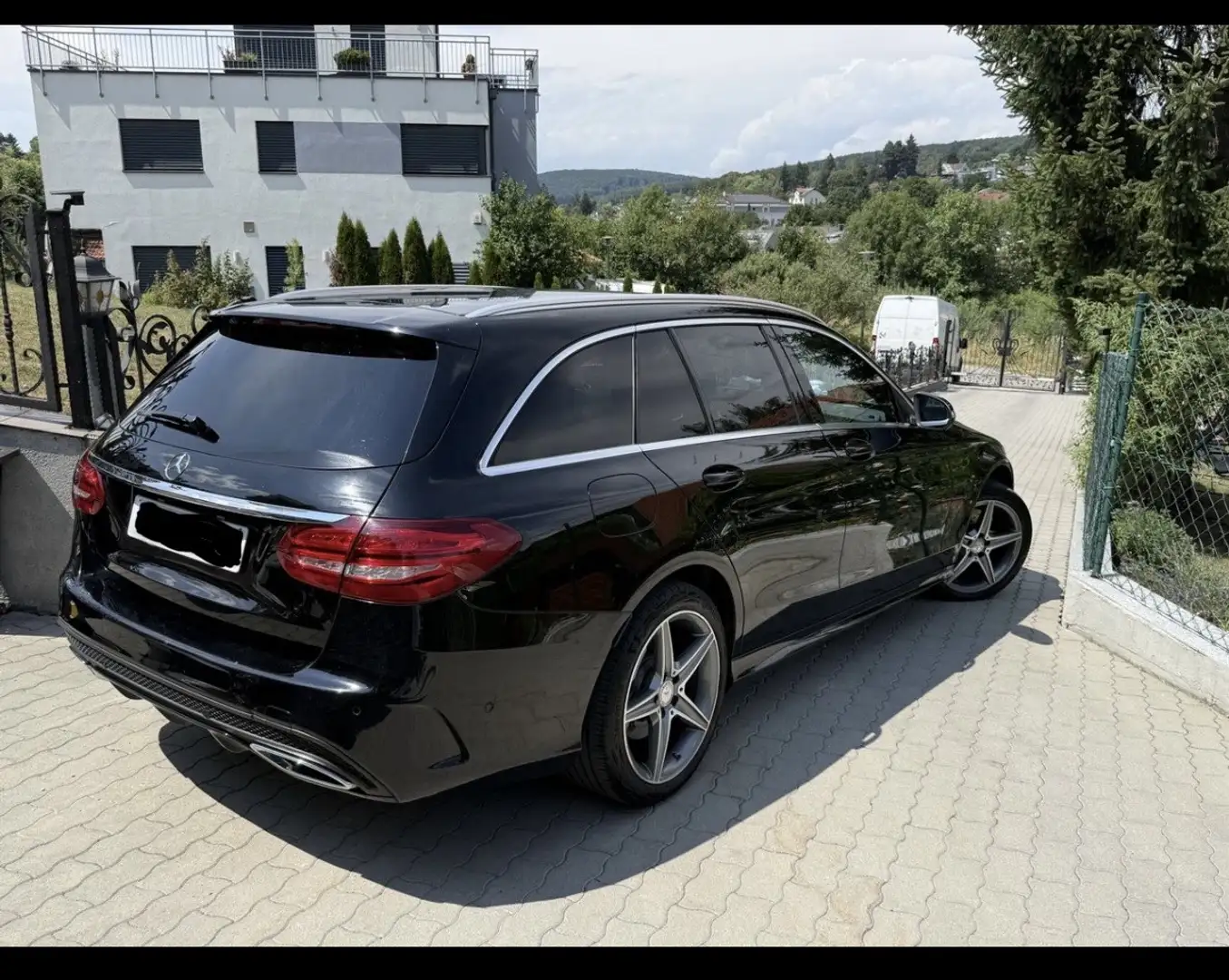 Mercedes-Benz C 250 T BlueTEC AMG Line A-Edition Aut. - 2