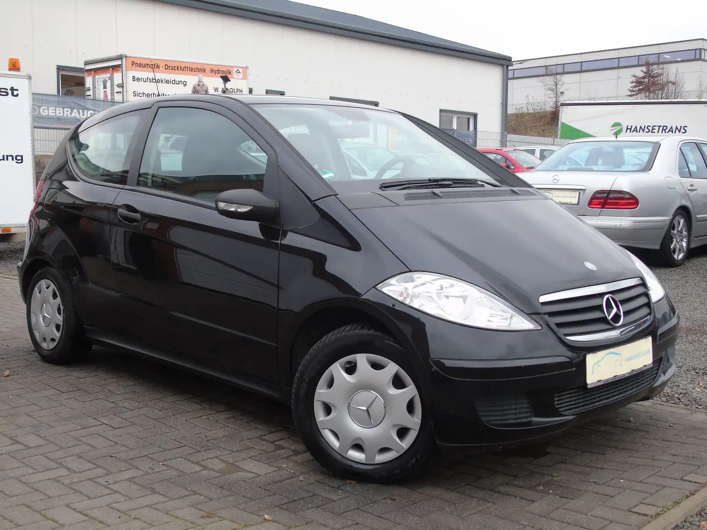 Mercedes-Benz A 170 2 HAND*NUR 141 TKM*KLIMA*ANHÄNGERKUPPLUNG*HU .. Noir - 1