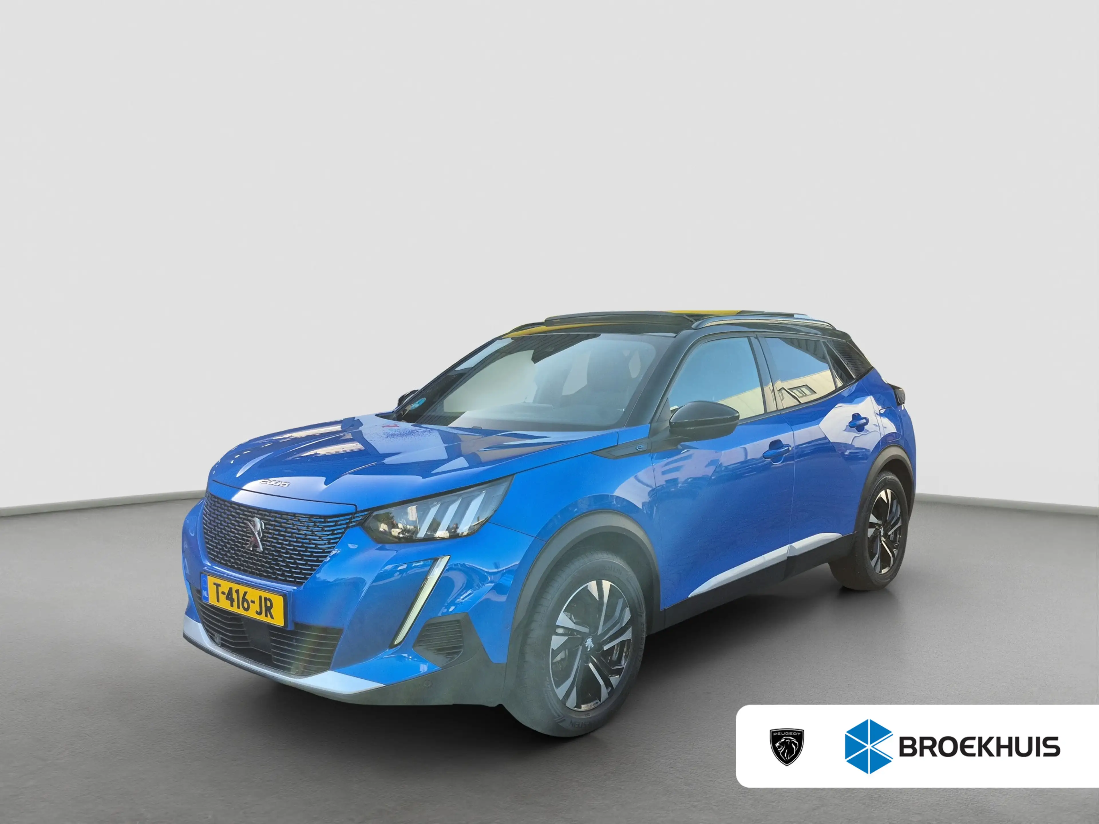 Peugeot e-2008 EV GT 50 kWh 95,7% Soh | Panoramadak | Trekhaak af