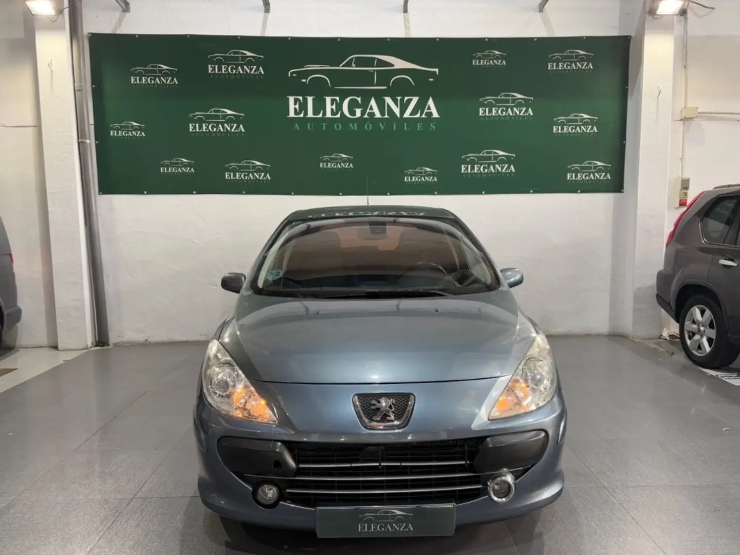 Peugeot 307 1.6 16v D-Sign Azul - 2