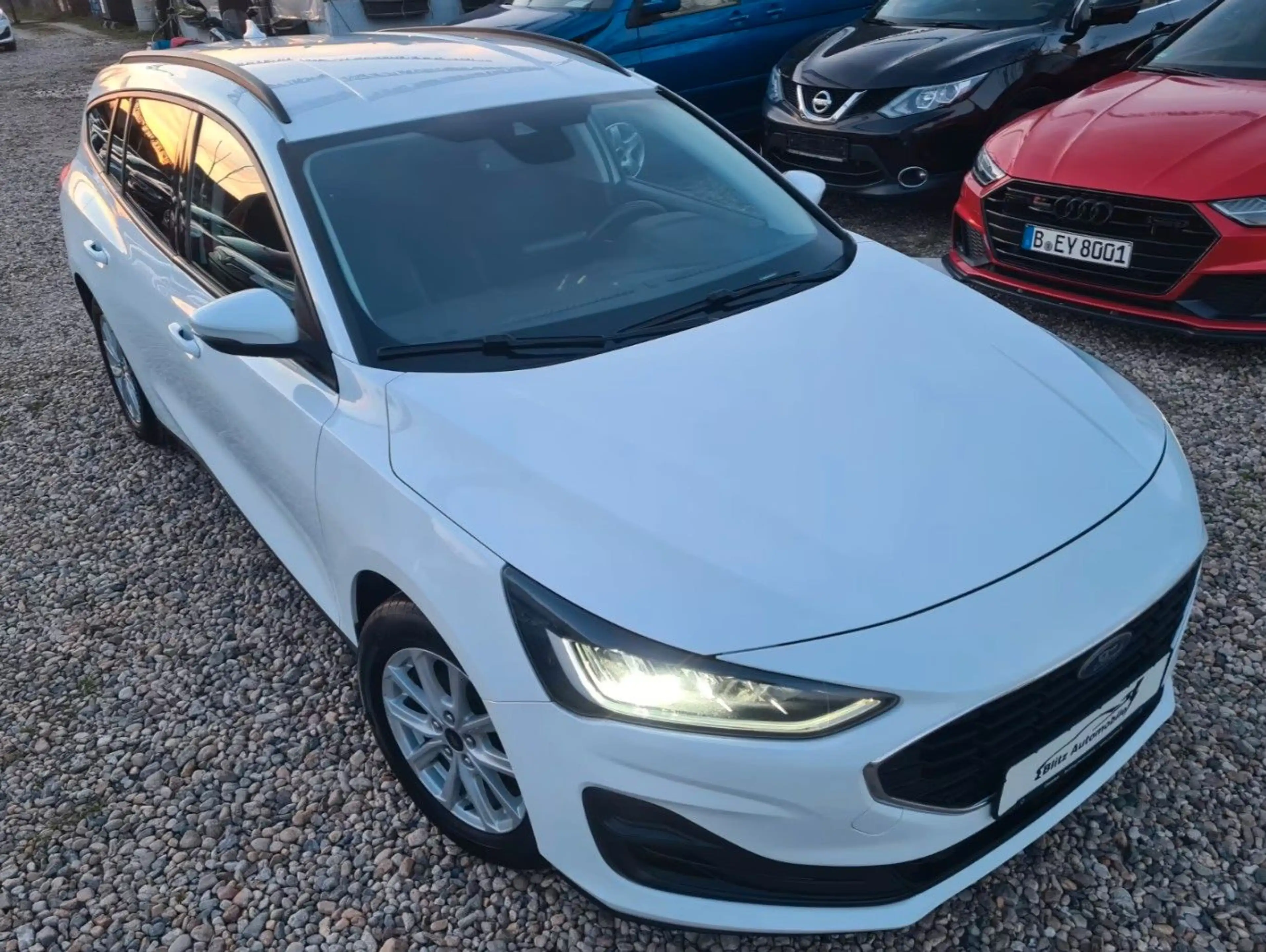 Ford Focus Ford Turnier1.5 88kw KAMERA V+H/SHZ/LED/KEYLESS — photo 2