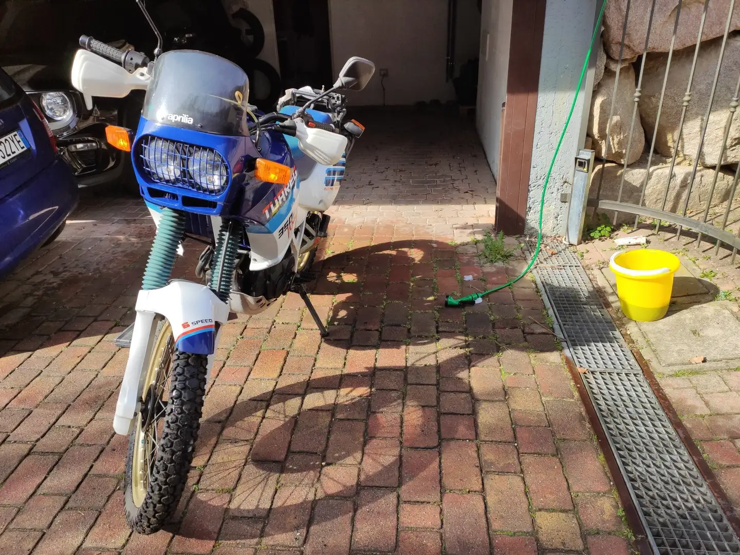 Aprilia Tuareg wind 350 Fehér - 2