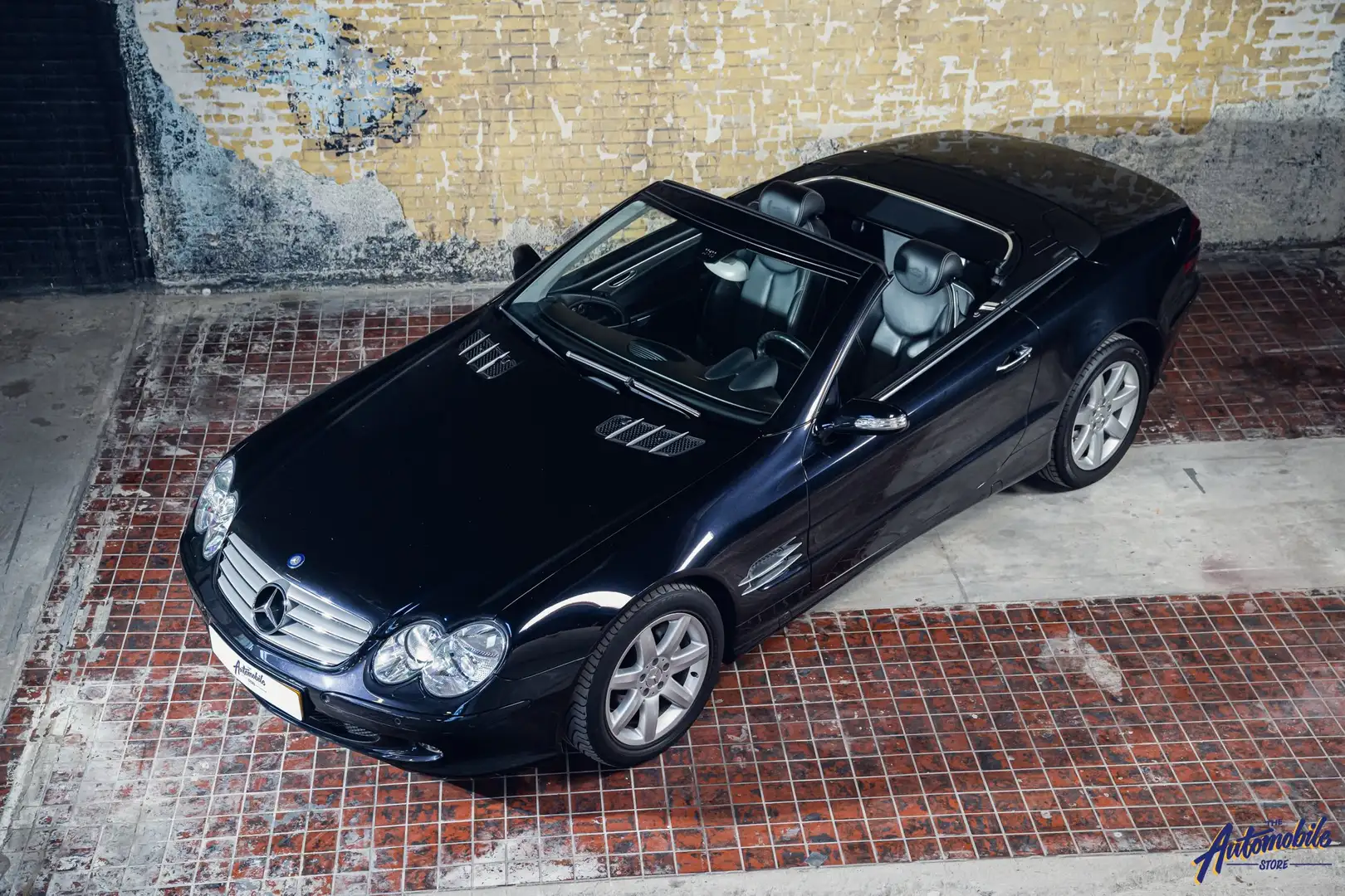 Mercedes-Benz SL 500 Edition 50  |  1 of 500 produced  |  youngtimer Zwart - 1