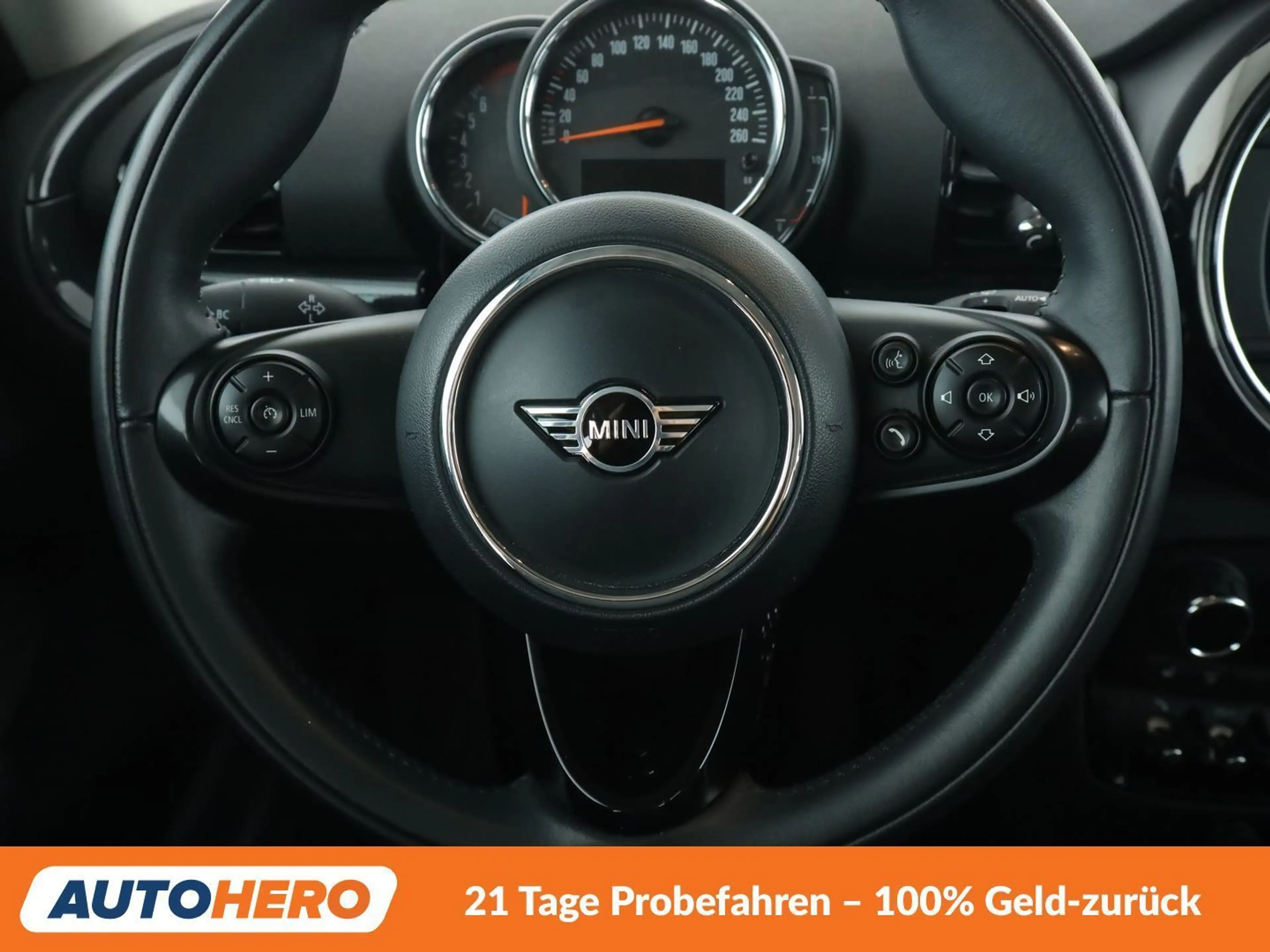 MINI Cooper Clubman Cooper Aut.*NAVI*TEMPO*PDC*SHZ*LIM*KLIMA* — photo 12