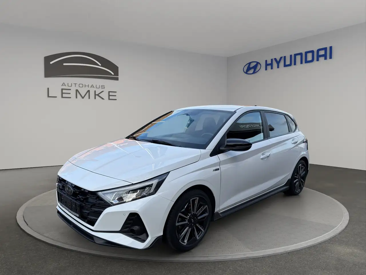 Hyundai i20 1.0 T-GDI 48V iMT N LINE +NAVI+ASSISTENZ+SMART UVM — миниатюра 1