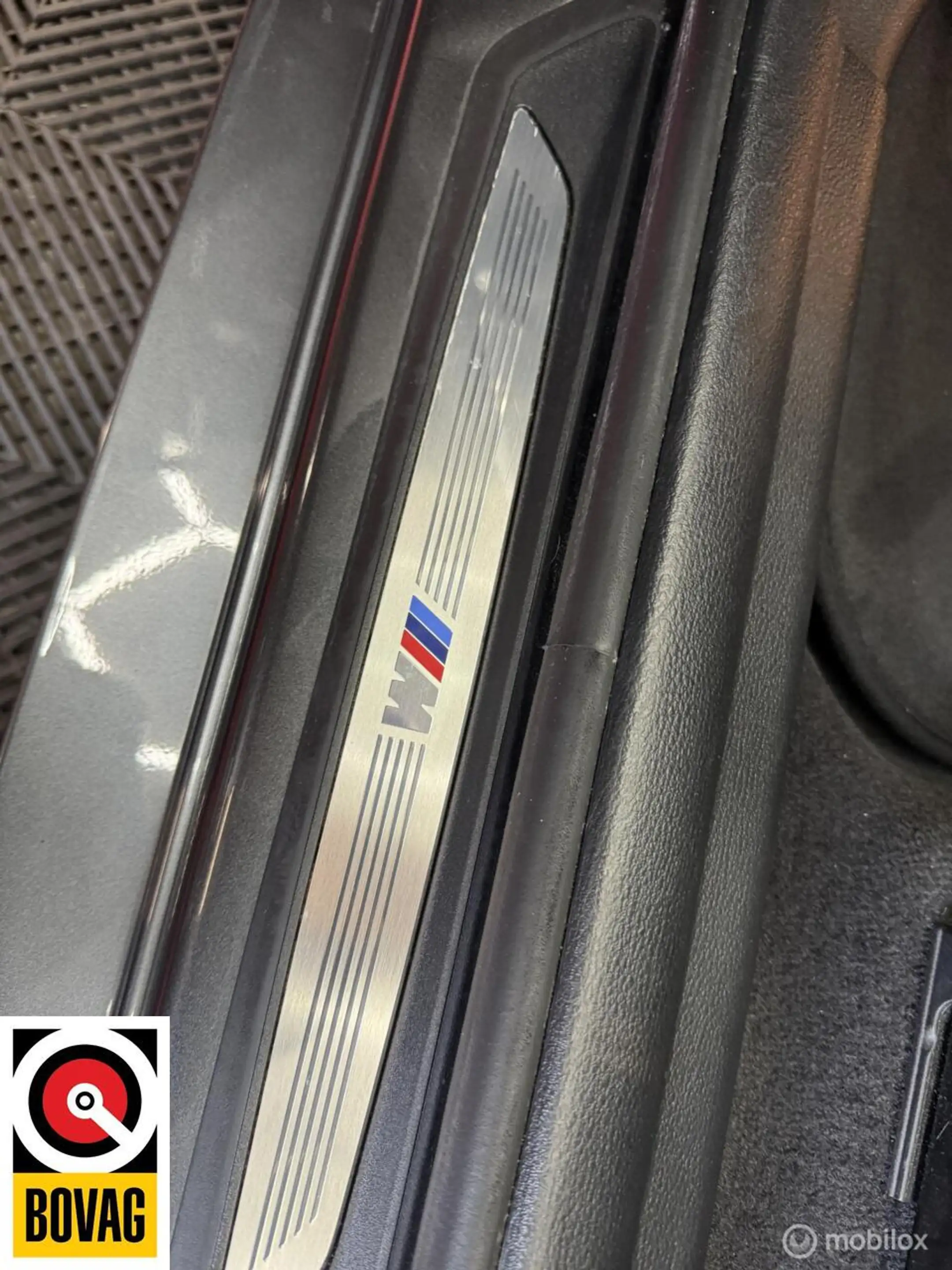 BMW X2 sDrive18i High Executive M-Pakket — photo 8