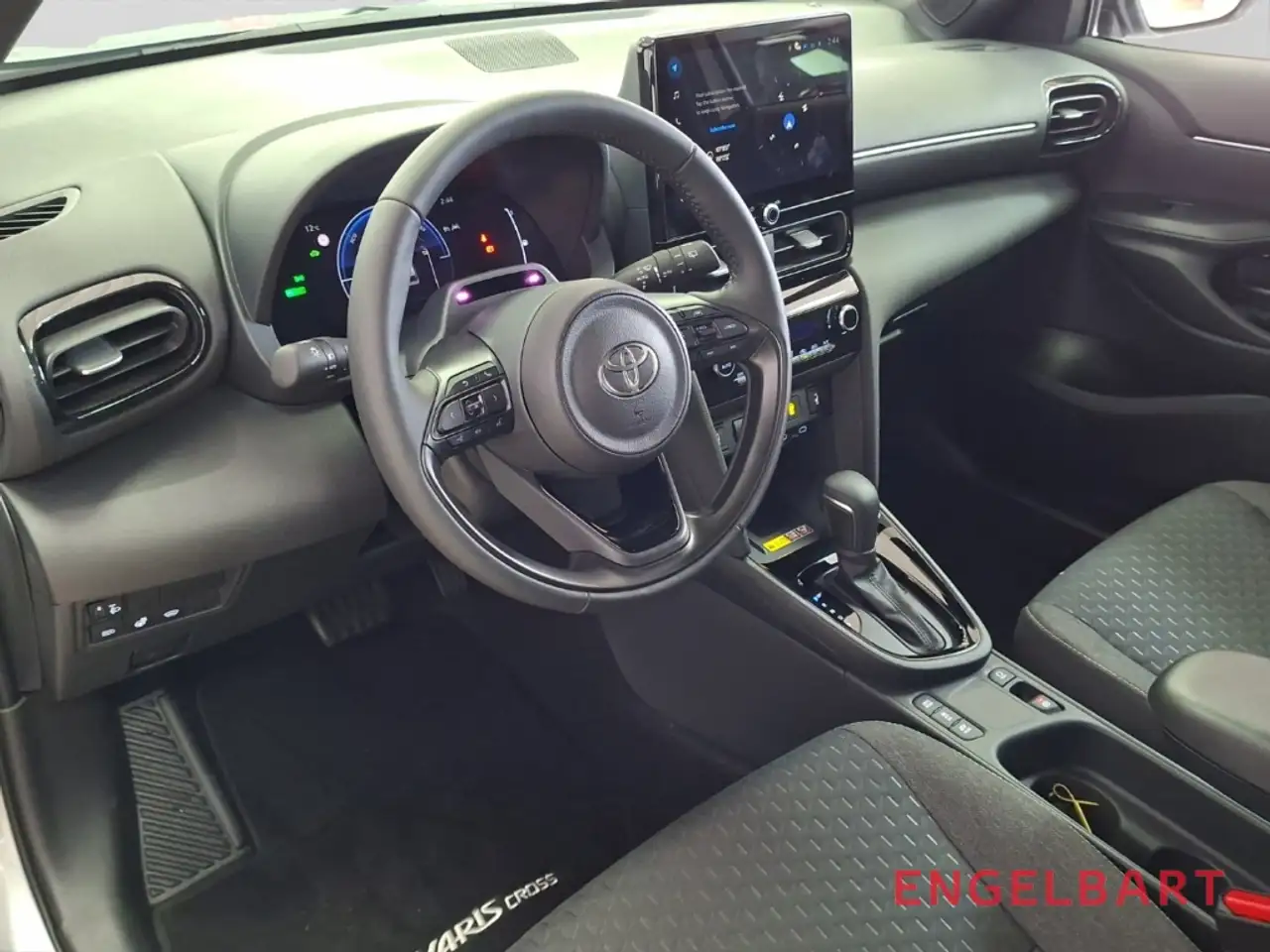 Toyota Yaris Cross 1.5 Hybrid Teamplayer Winter+Safety Paket 7