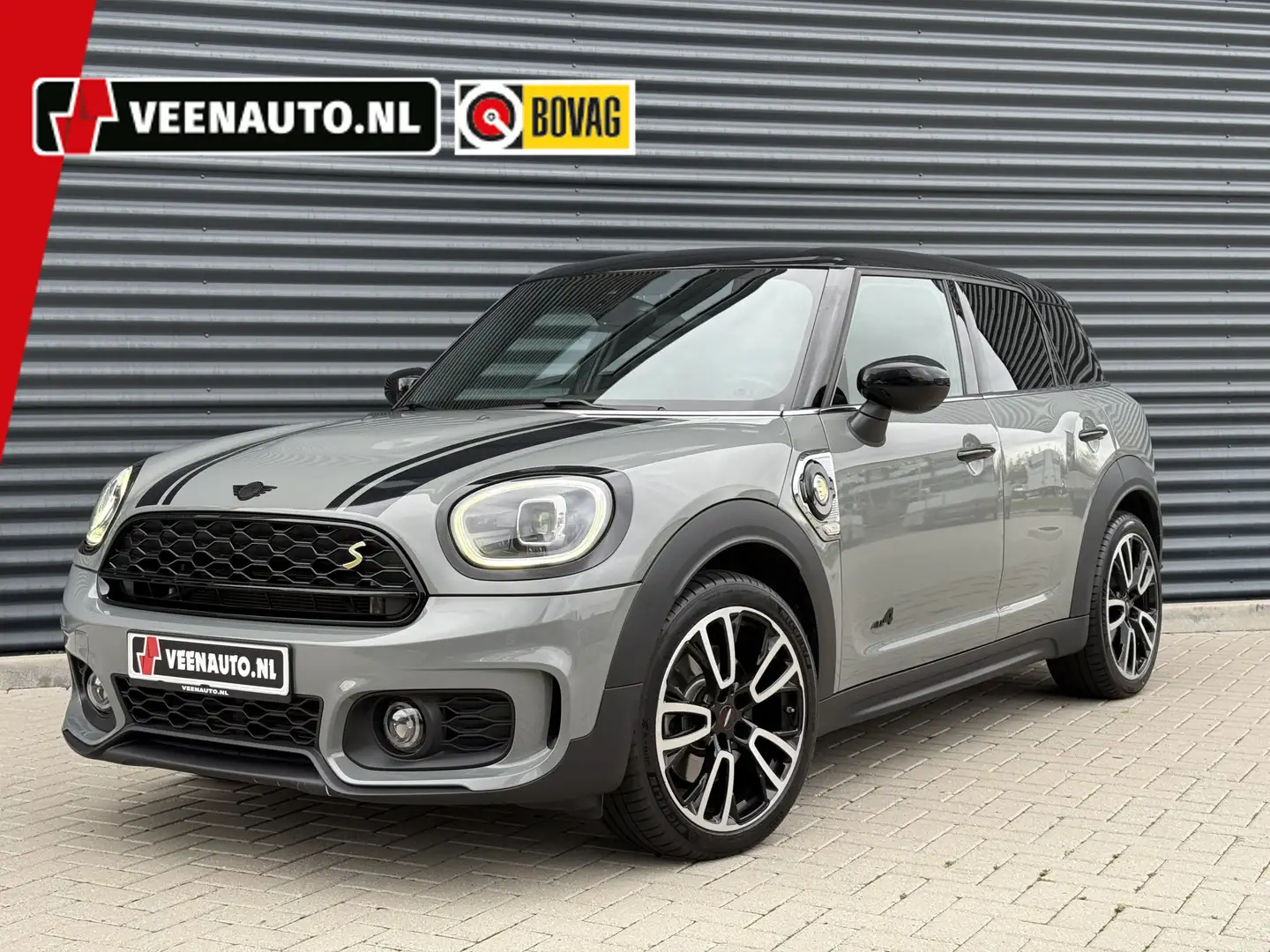 MINI Cooper SE Countryman 2.0 ALL4 John Cooper Works Grau - 1