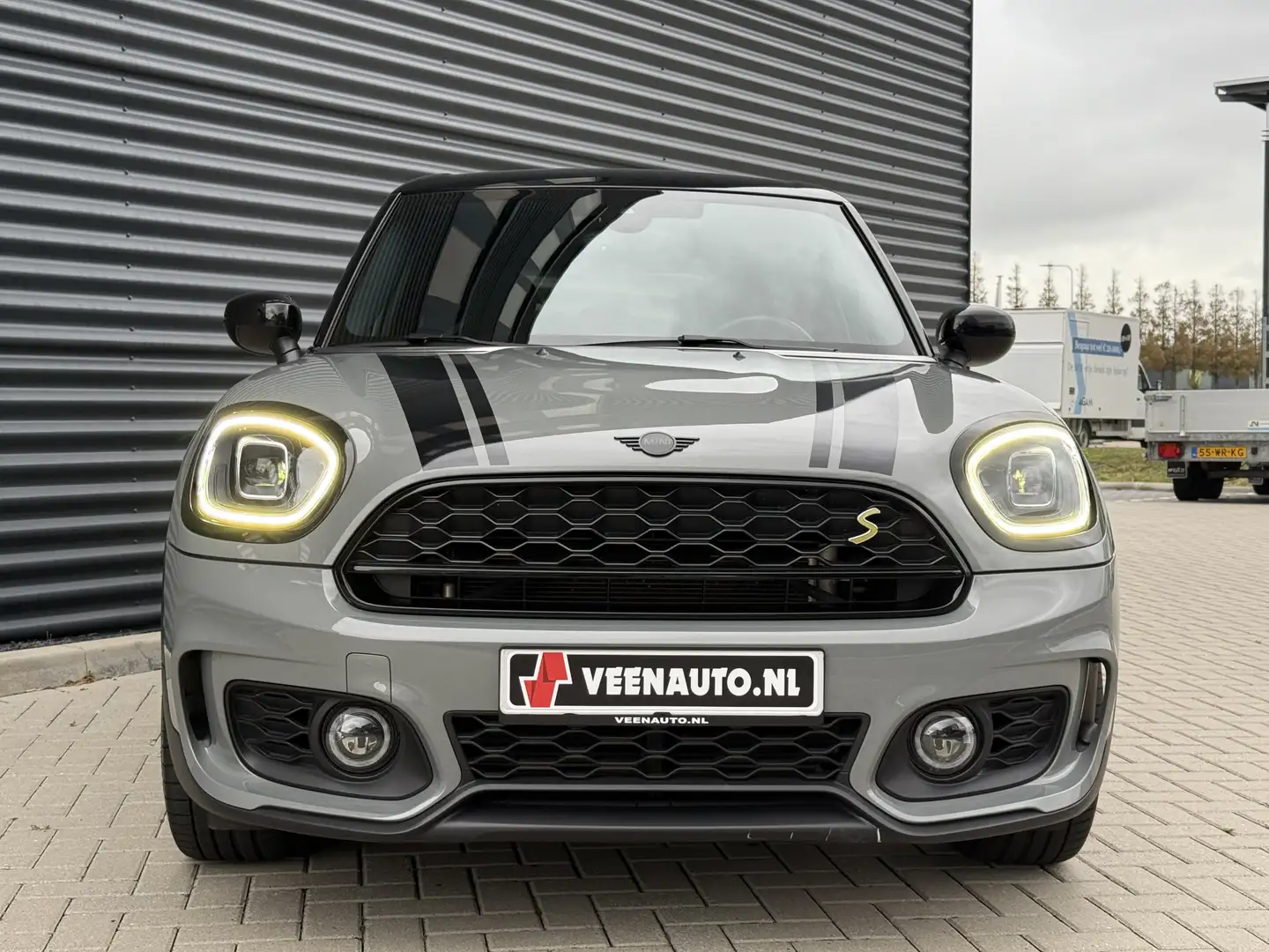 MINI Cooper SE Countryman 2.0 ALL4 John Cooper Works Grau - 2