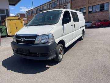 HiAce     2,5   D-4D  1