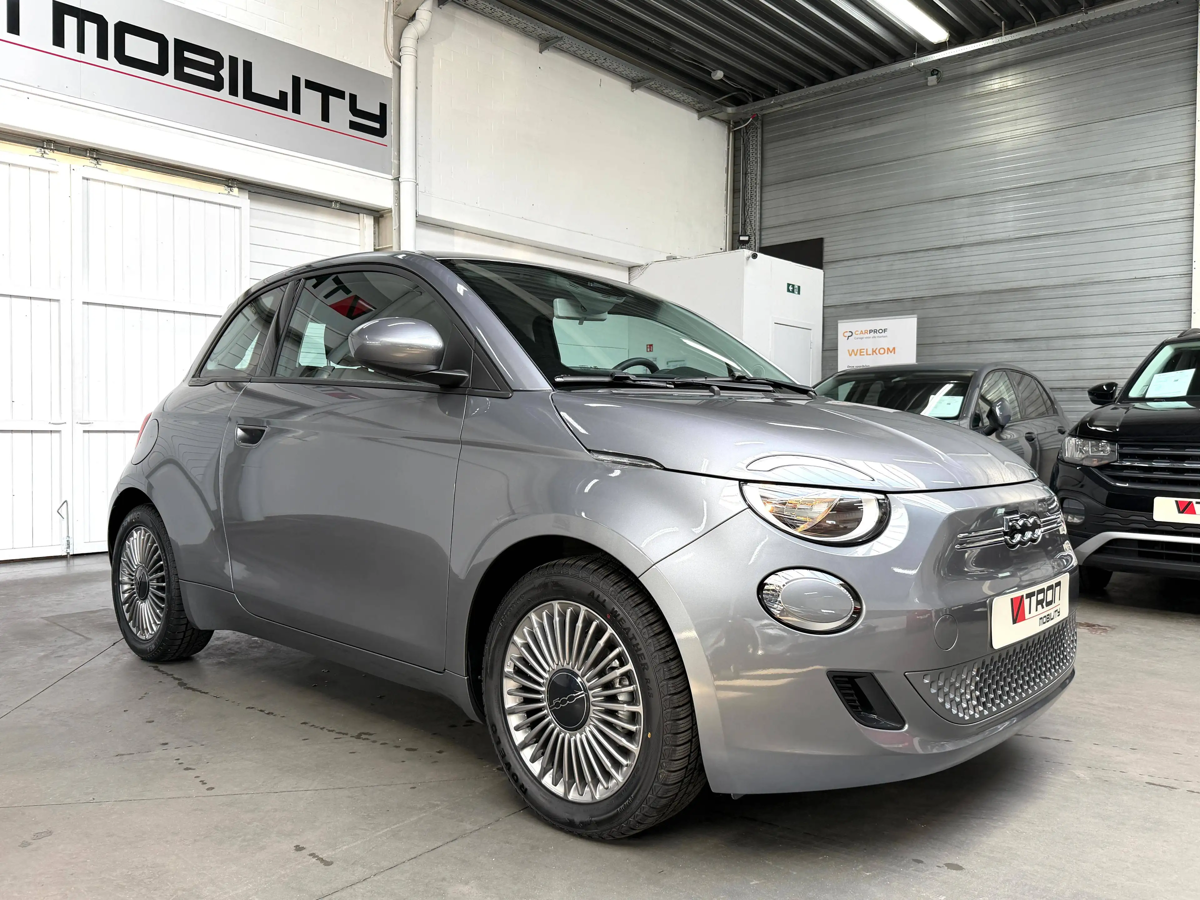 Fiat 500e Icon 24kWh BAT SoH 94% DAB*NAVI*CARPLAY*CC*LANEASS*AAC — photo 7