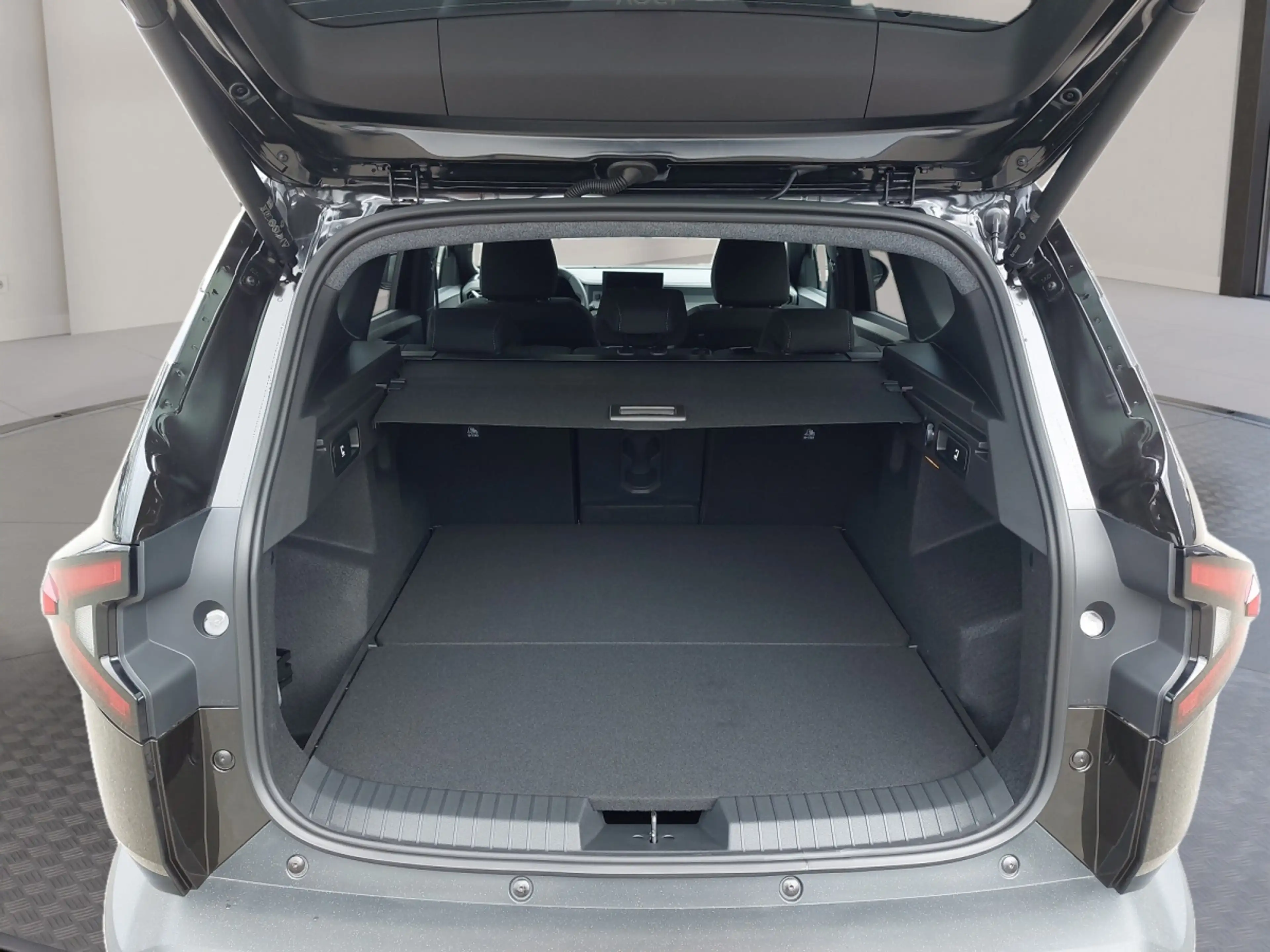 Dacia Bigster Journey Hybrid 155 — photo 12