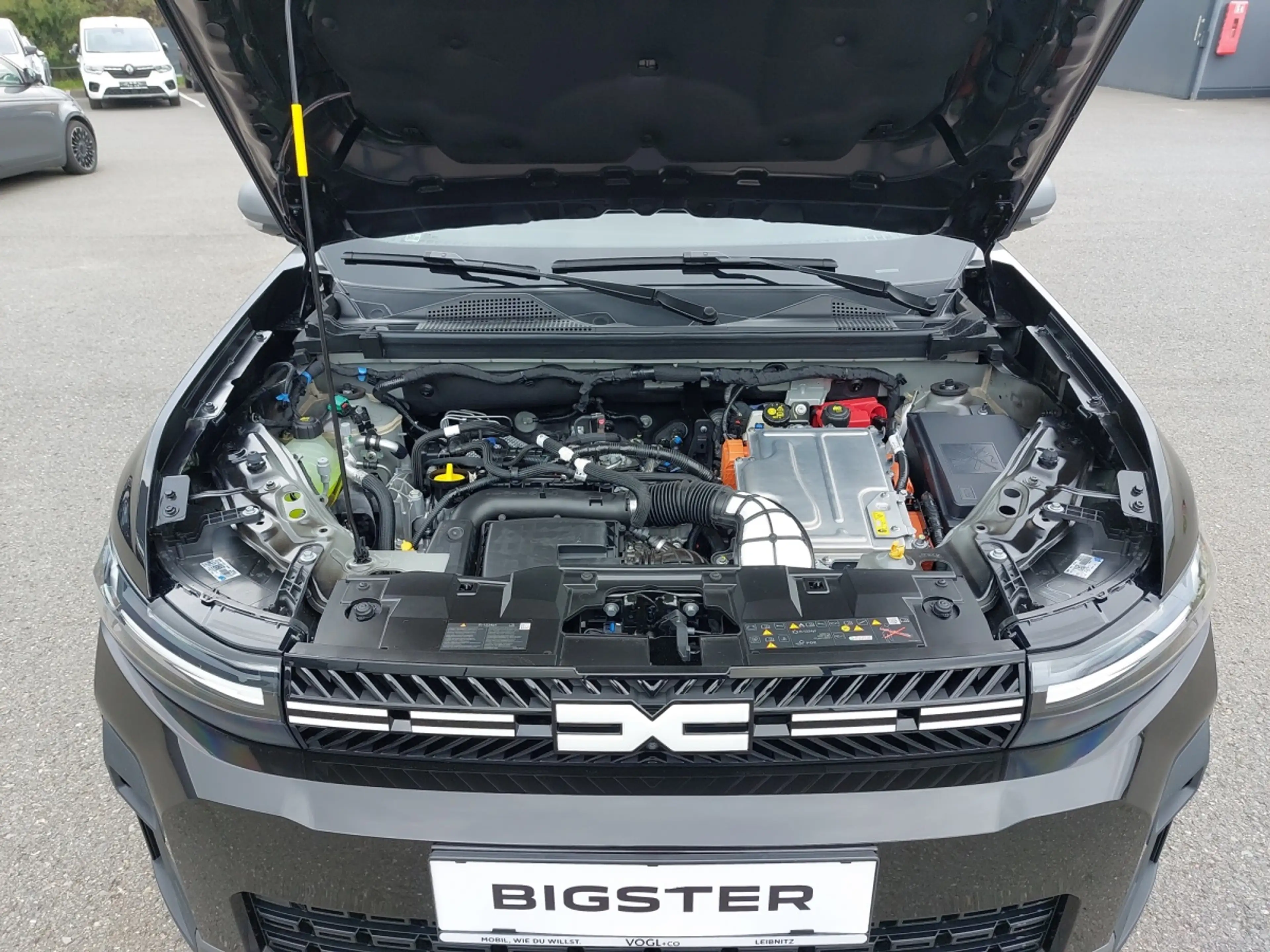 Dacia Bigster Journey Hybrid 155 — photo 20