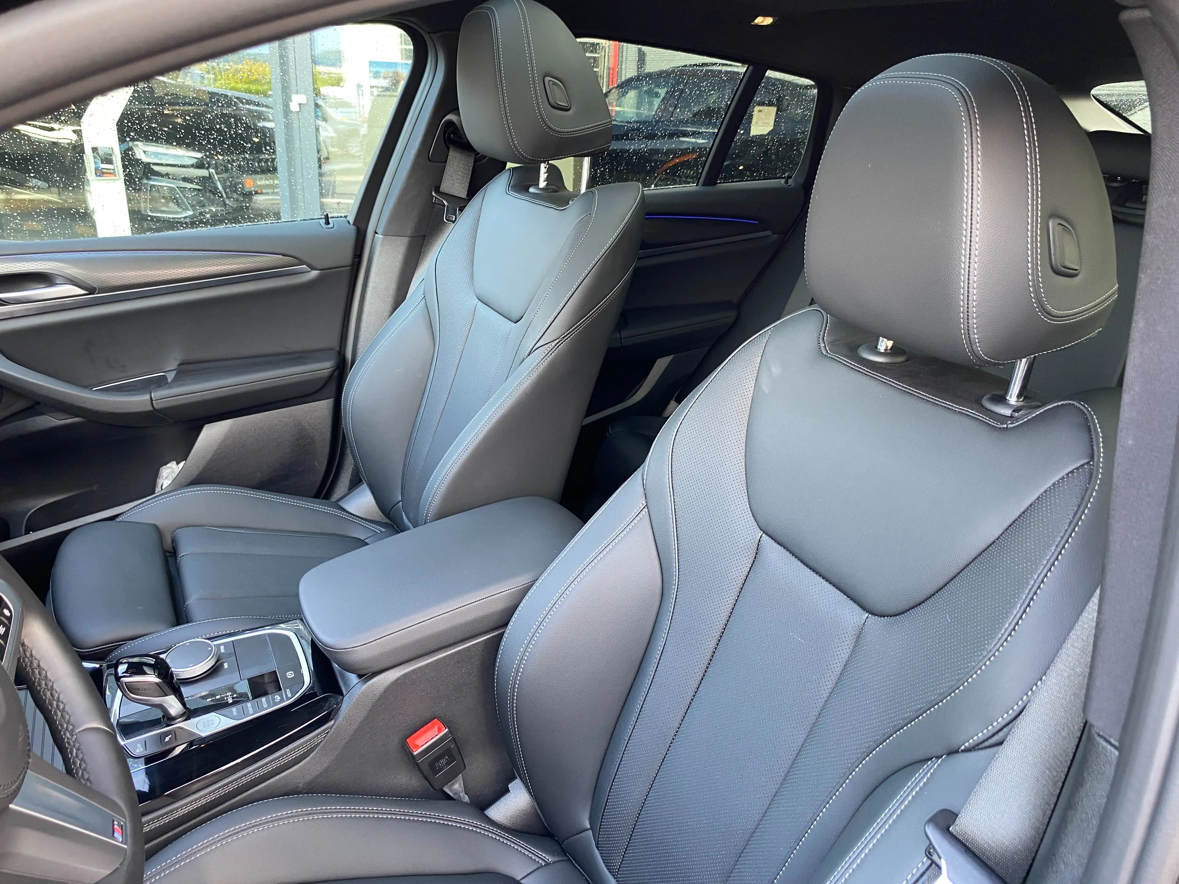 BMW X4 X4 xDrive 20d Aut. Pack M GARANTIE JUSQU'A 36 MOIS — photo 10
