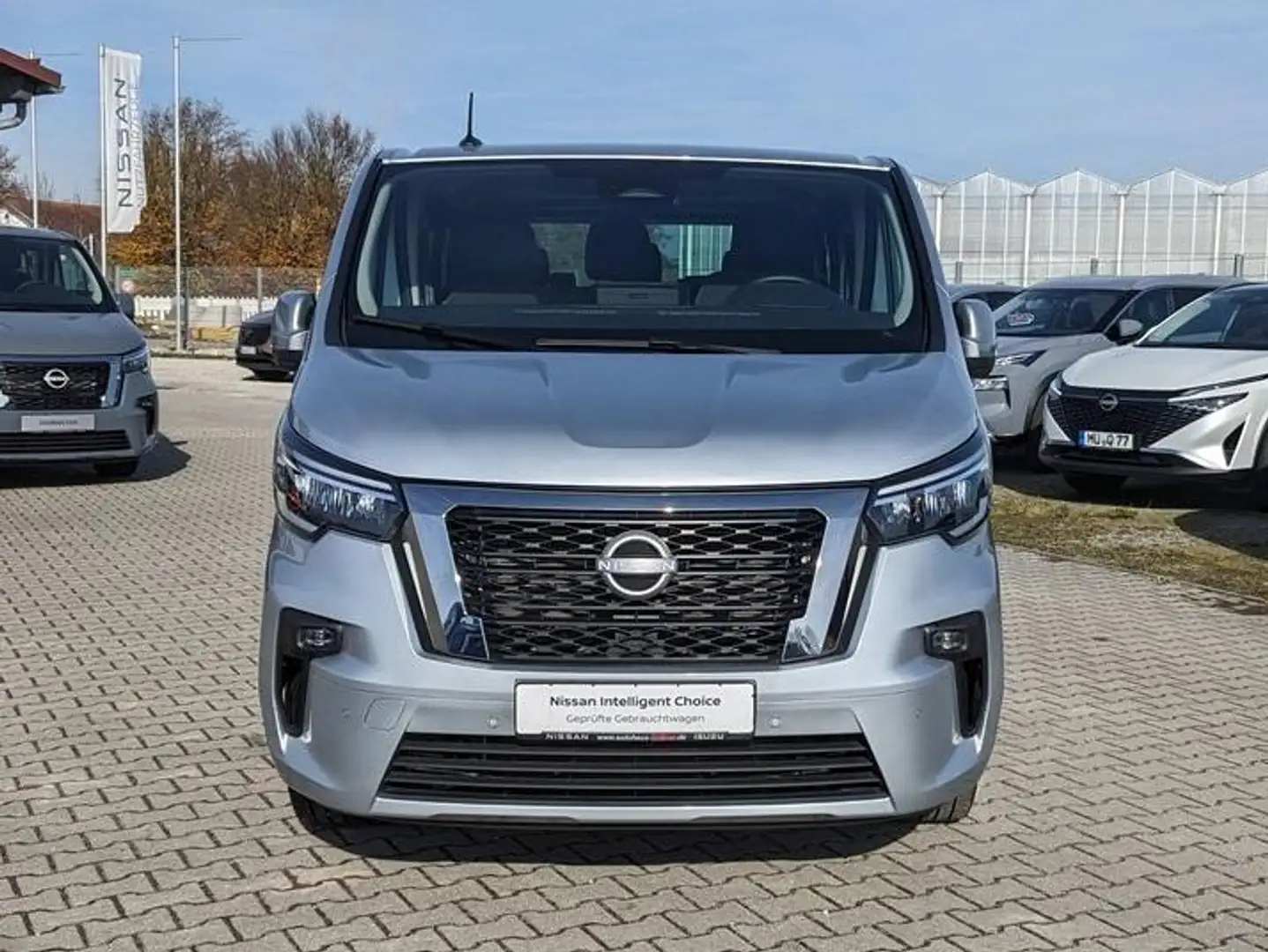 Nissan Primastar Primastar dCi150 Tekna 9-Sitzer Argento - 2