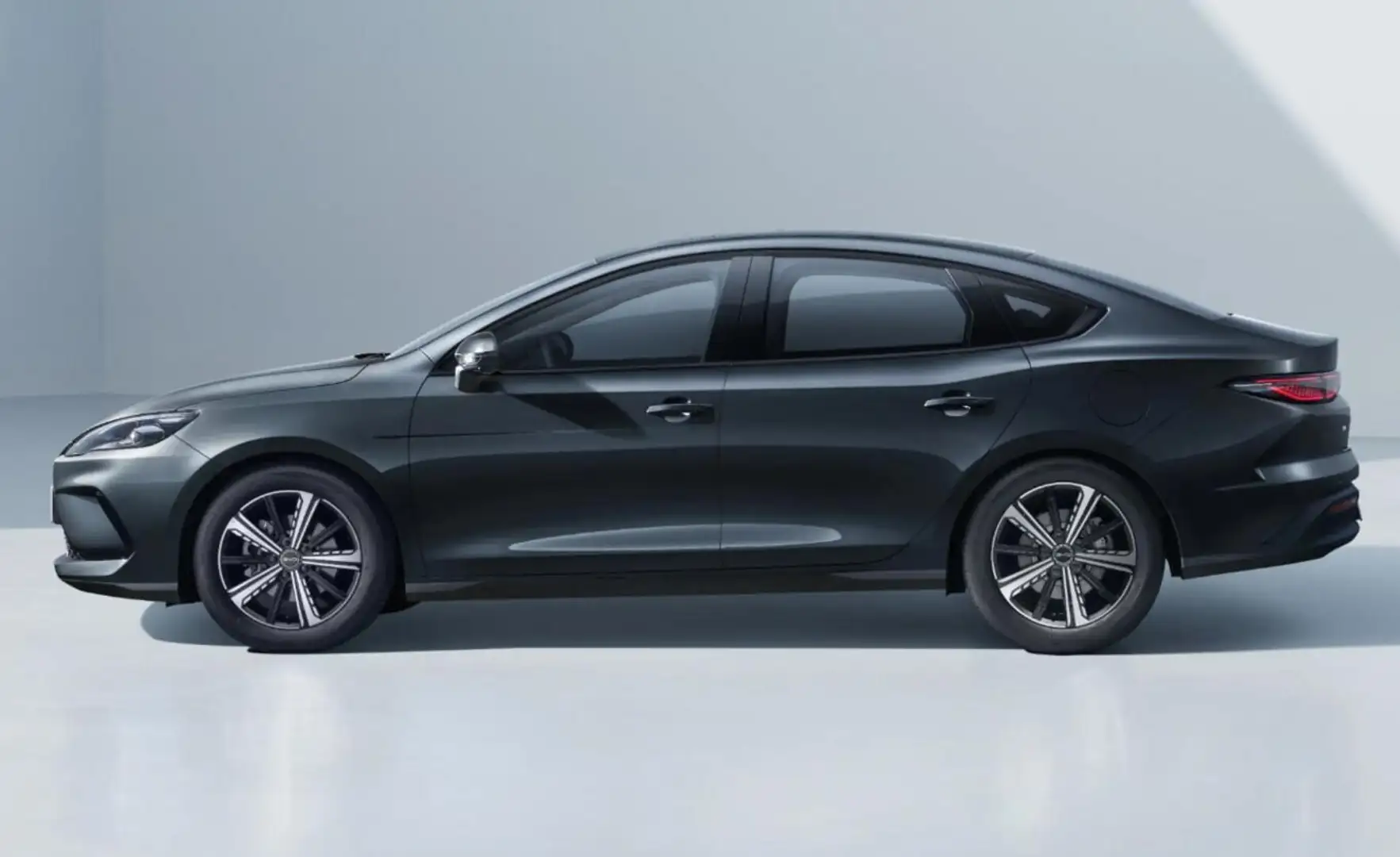 BYD Seal 5 Design DM-i 212 Reichw.100+Pano 360Kam 72 kW ... Schwarz - 2