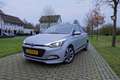 Hyundai i20 1.2 HP i-Motion Premium | Pano | Cruise Control | Gris - thumbnail 1