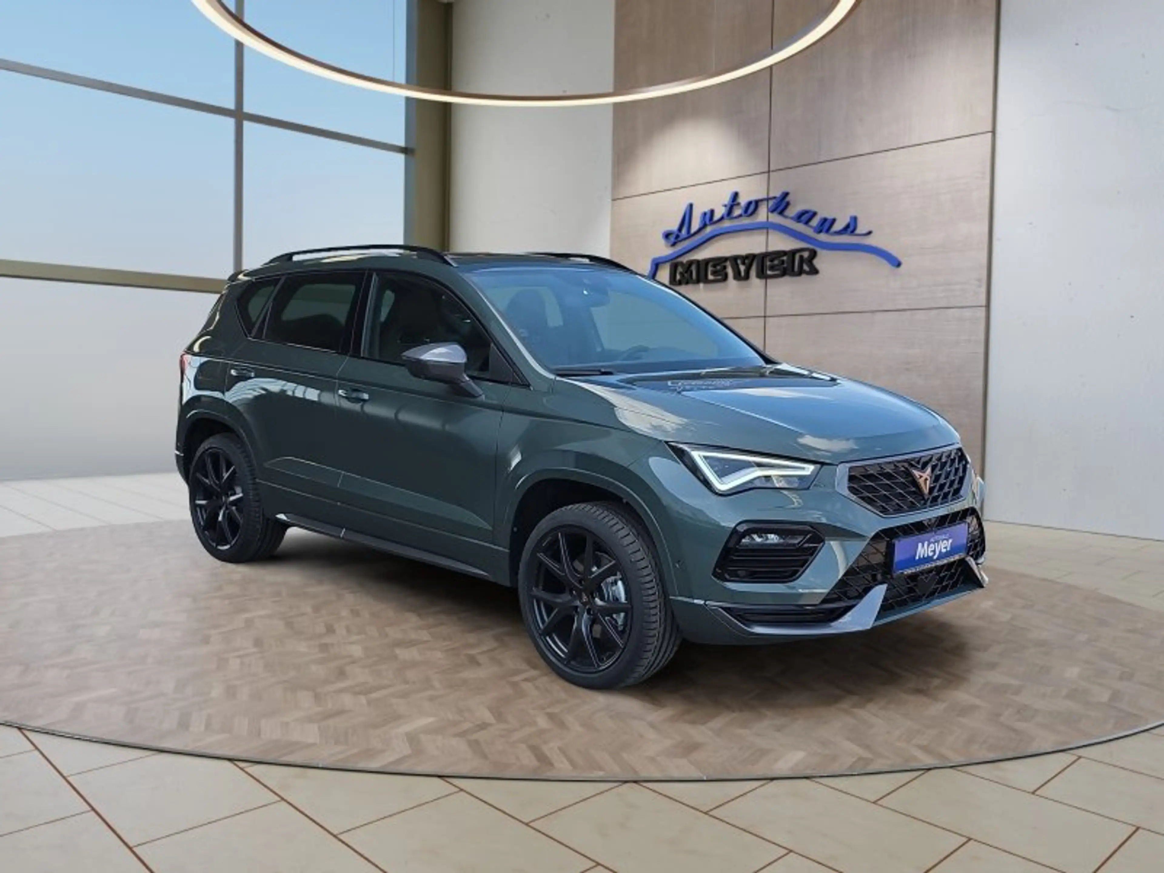 CUPRA Ateca 1,5TSI DSG 5*J.Gar/AHK/Leder/Pano/Navi/el.Klappe — photo 7