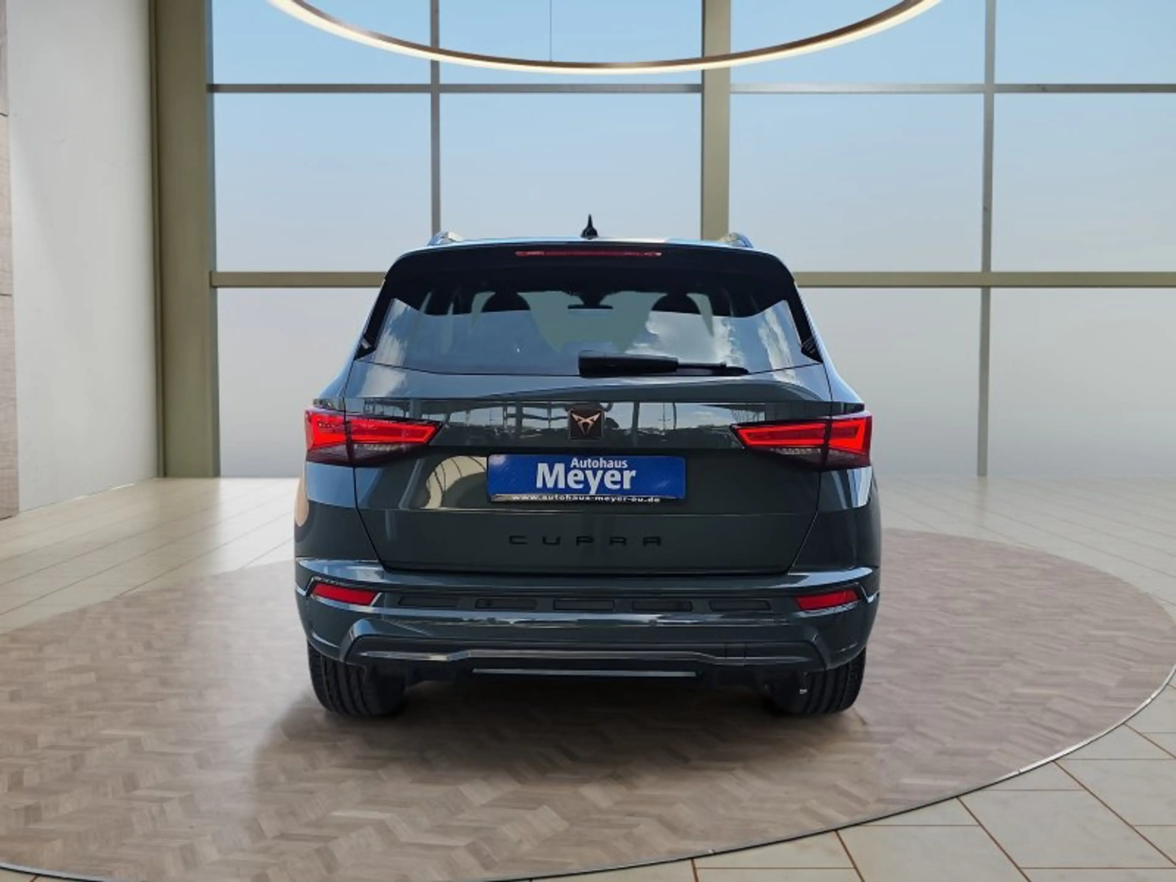 CUPRA Ateca 1,5TSI DSG 5*J.Gar/AHK/Leder/Pano/Navi/el.Klappe — photo 4