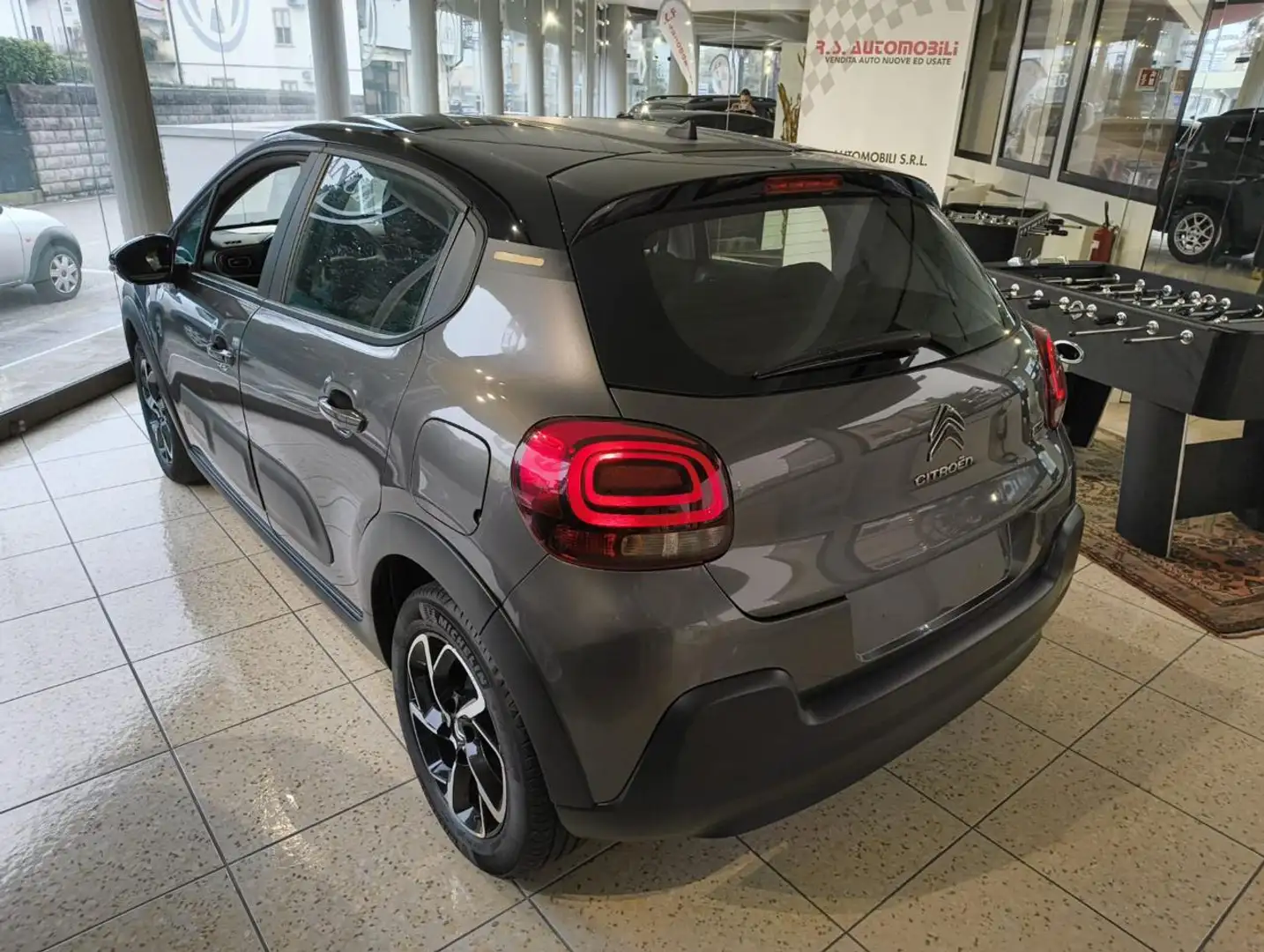 Citroen C3 1.2 PureTech 83 S&S C-Series Grigio - 2