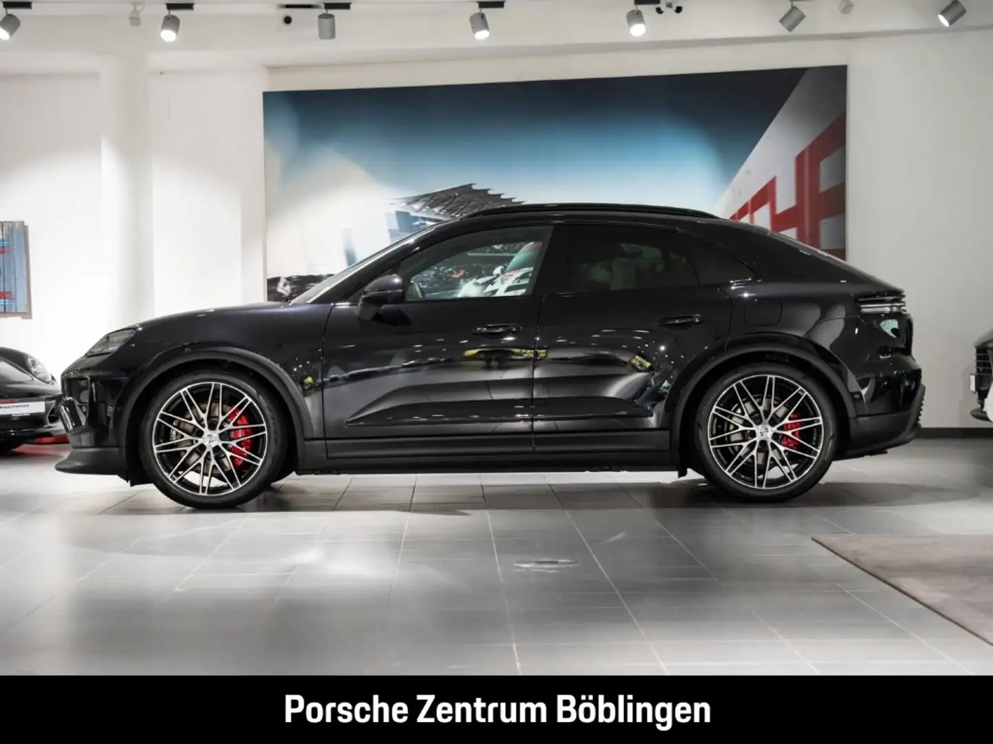 Porsche Macan 4S Hinterachslenkung InnoDrive Head-Up Schwarz - 2