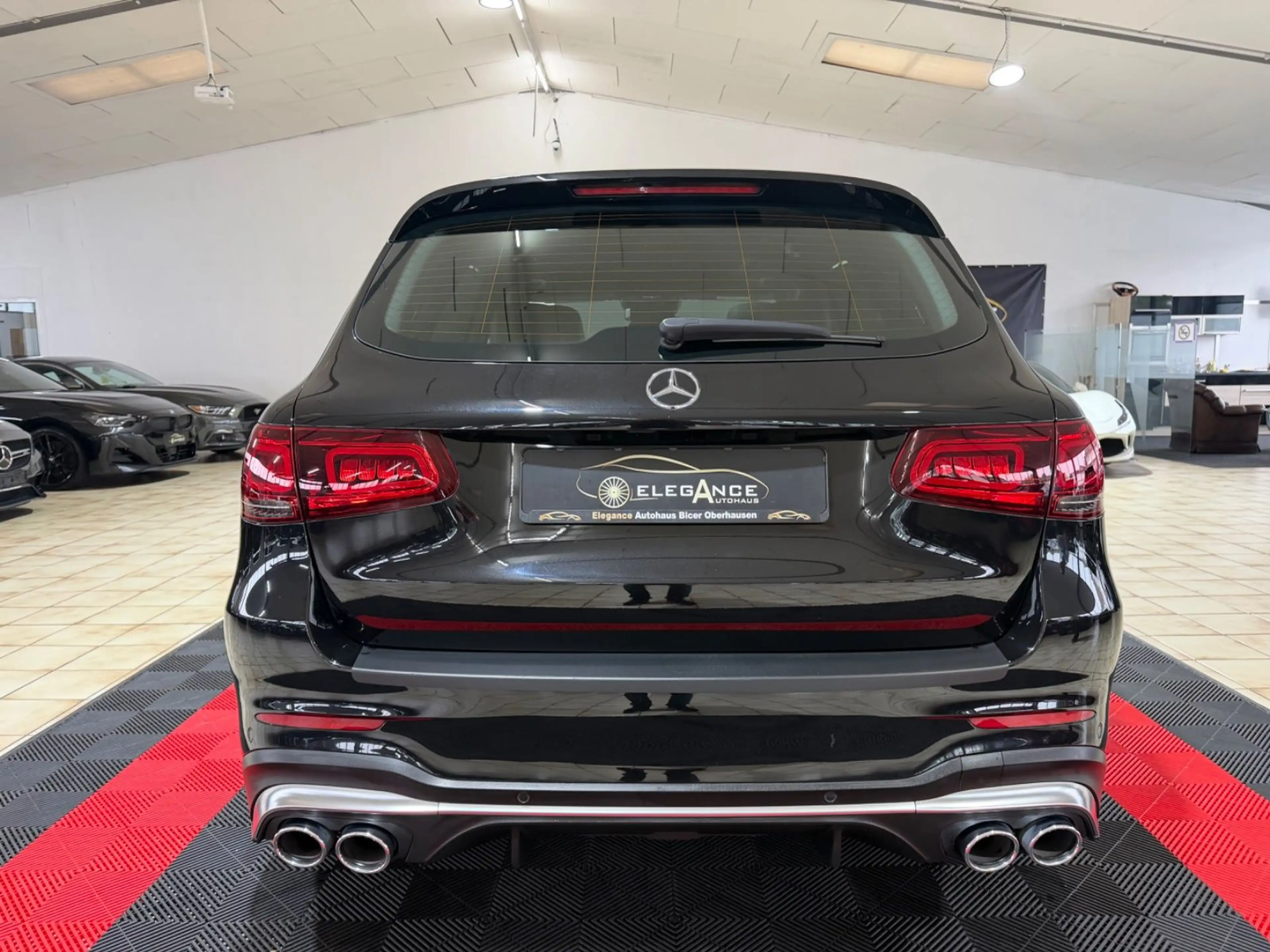 Mercedes-Benz GLC 43 AMG 4Matic*PANO*LED*AMBIENTE*KAMERA* — photo 5