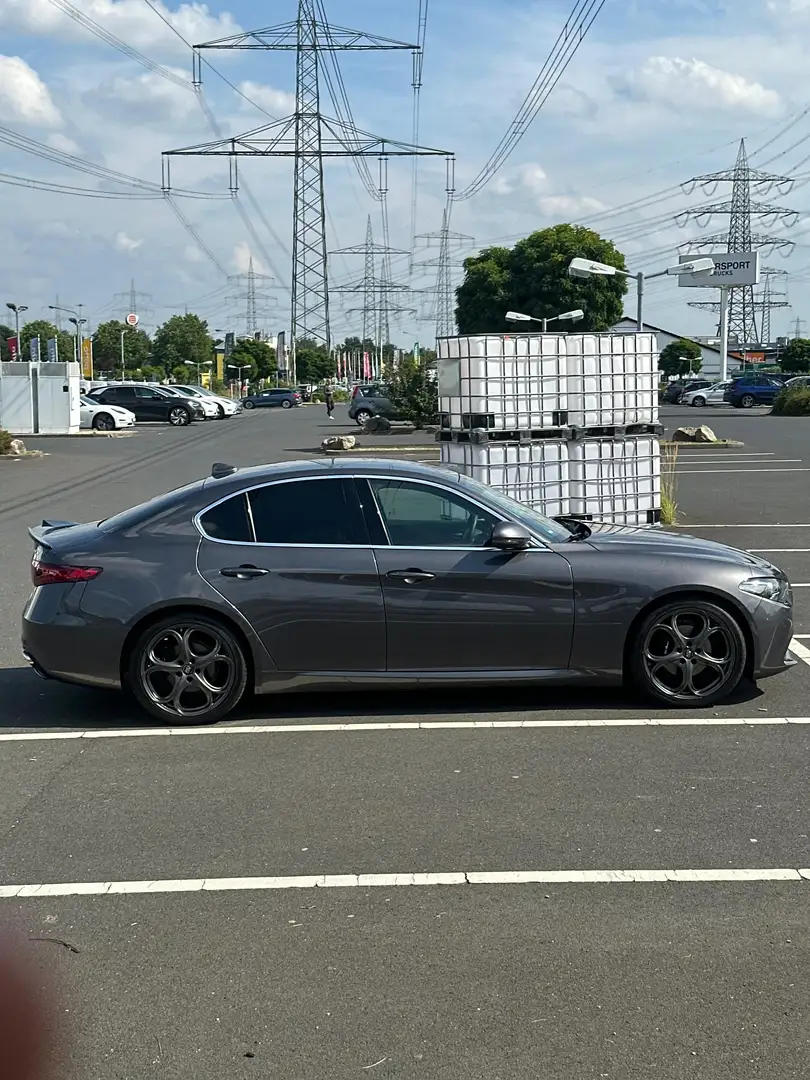 Alfa Romeo Giulia 2.2 Diesel Super - 2