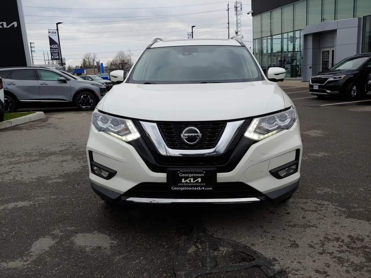 Nissan Rogue снимка Nissan Rogue