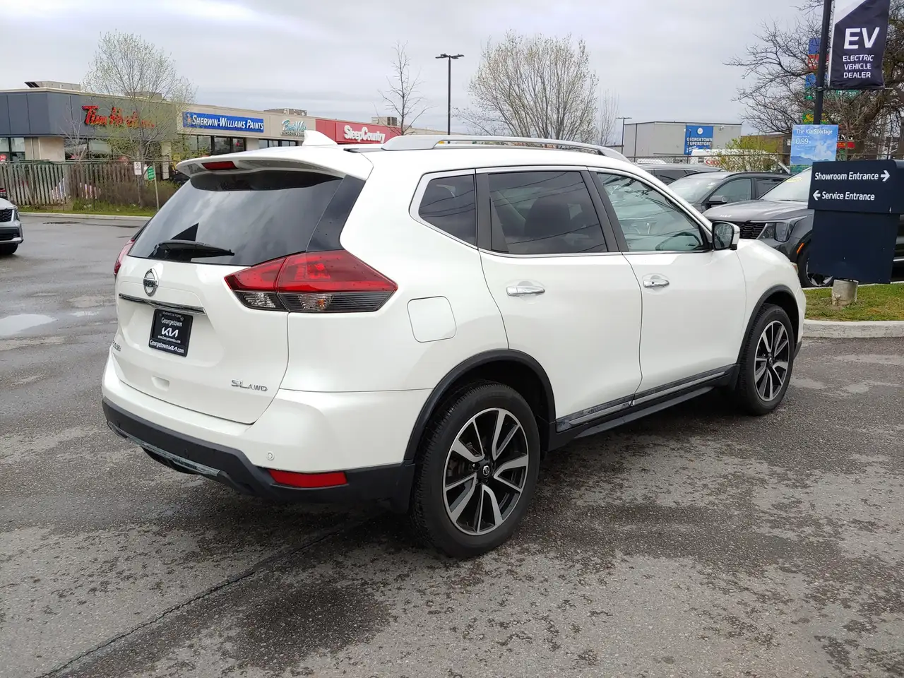 Nissan Rogue снимка Nissan Rogue