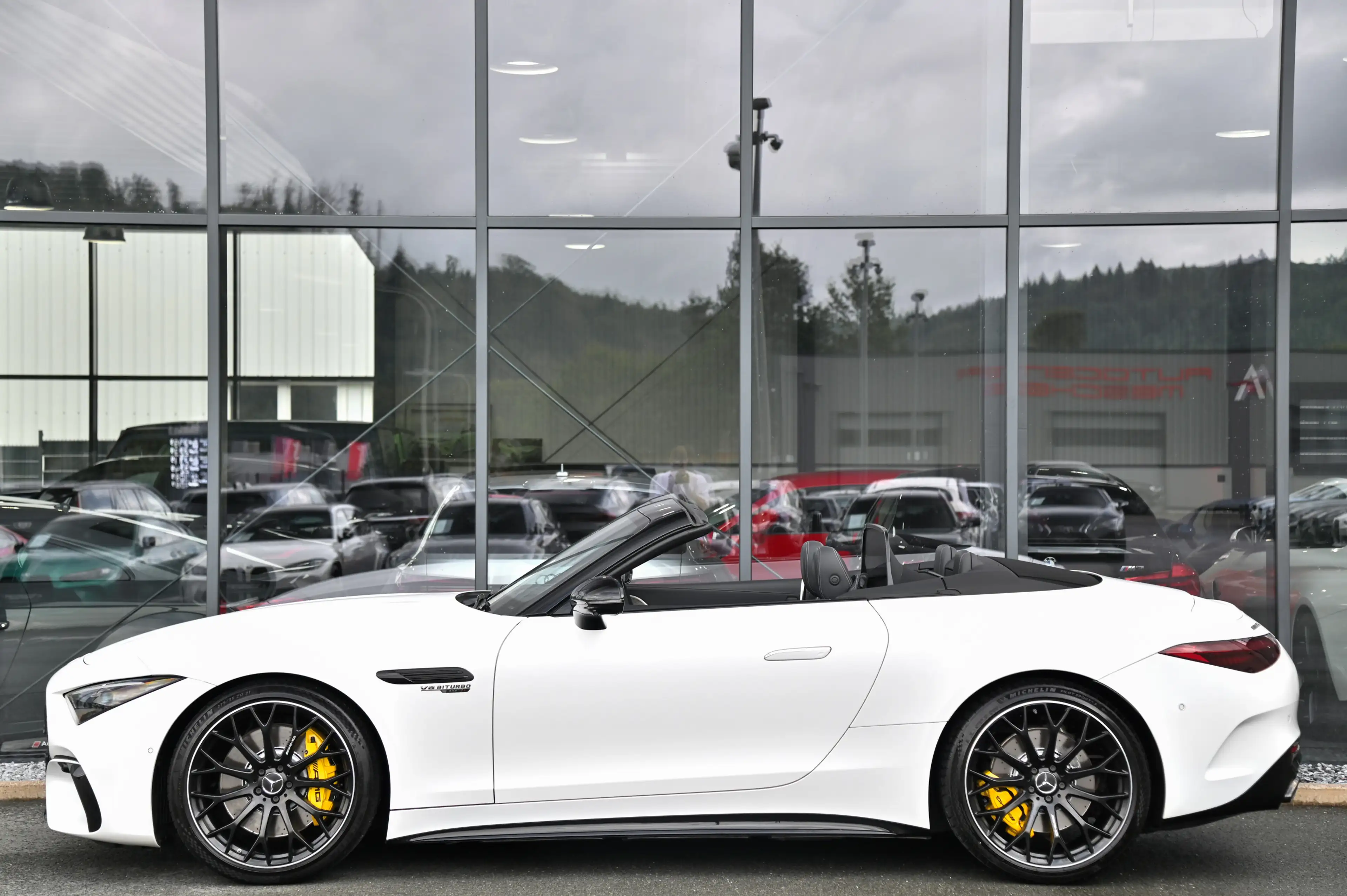 Mercedes-Benz SL 63 AMG 4Matic Premium Plus* Lift* Burmester* — photo 6